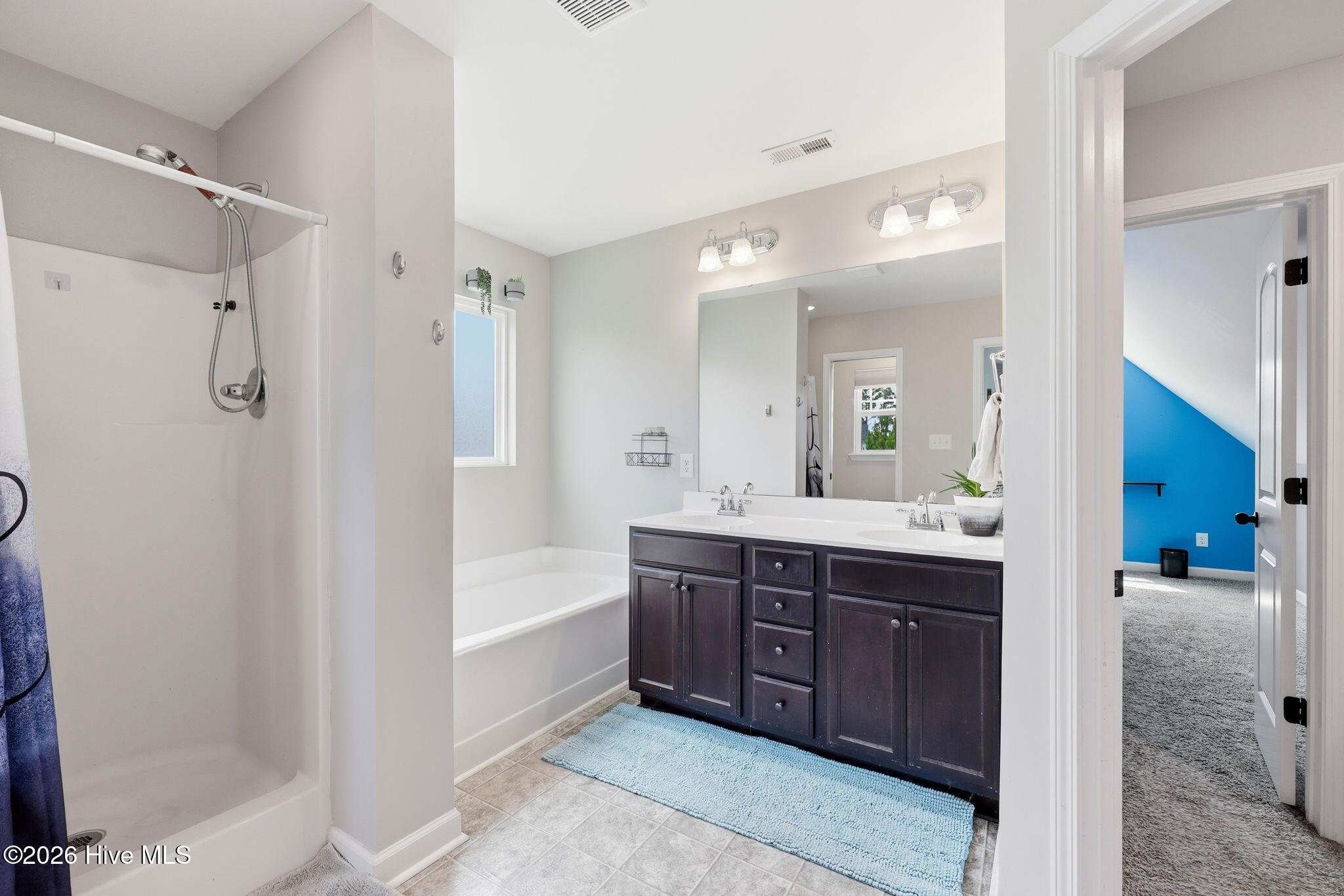 605 Coral Reef Court,Sneads Ferry