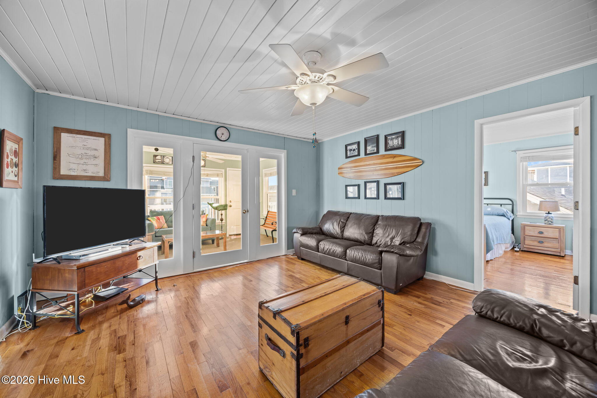 100549750 | Photo 22