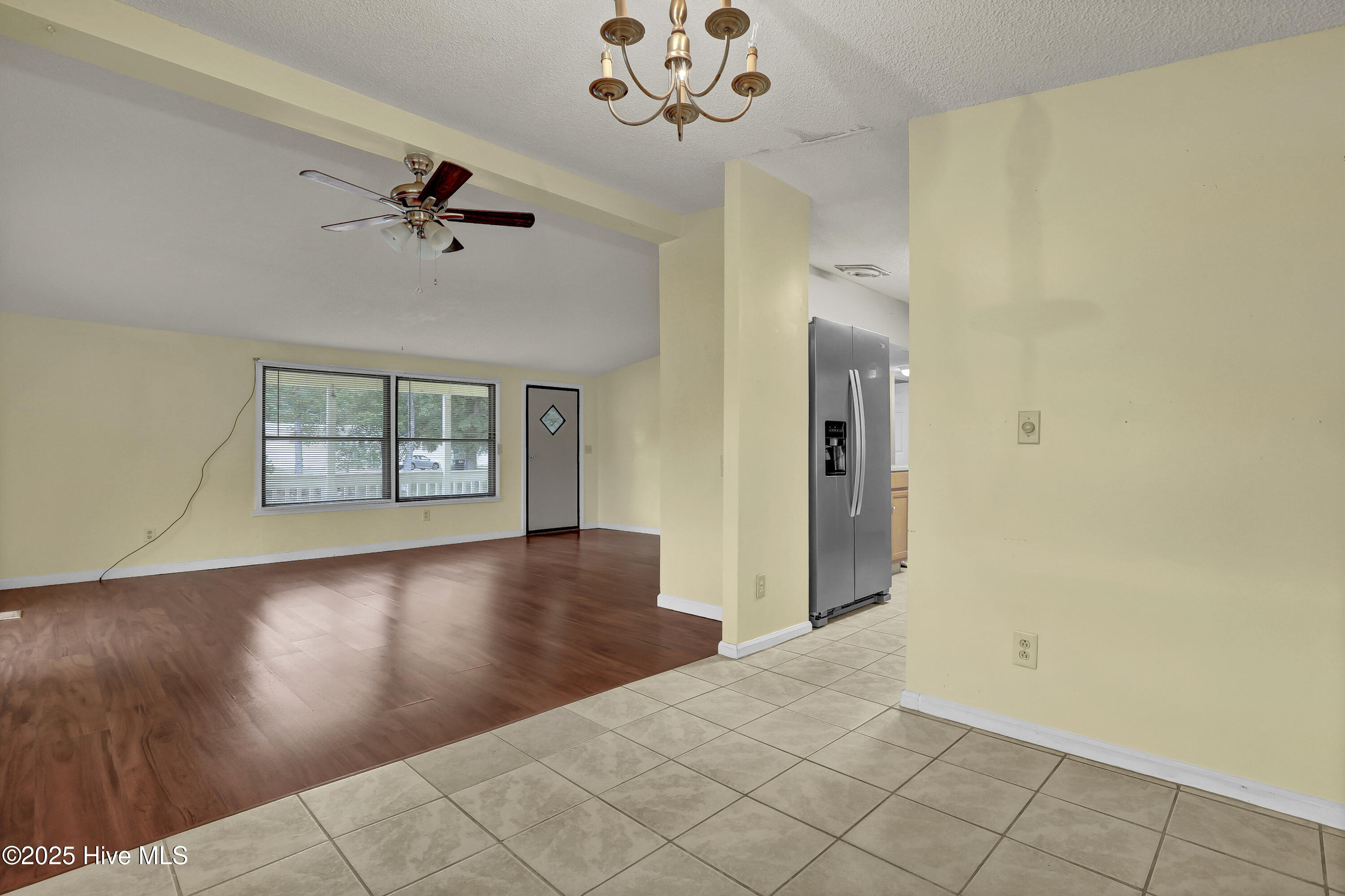 100567322 | Photo 13