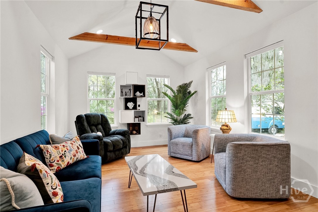 5th image of 521 Rose Dhu Rd, Savannah, GA 31419 | MLS# SA352040