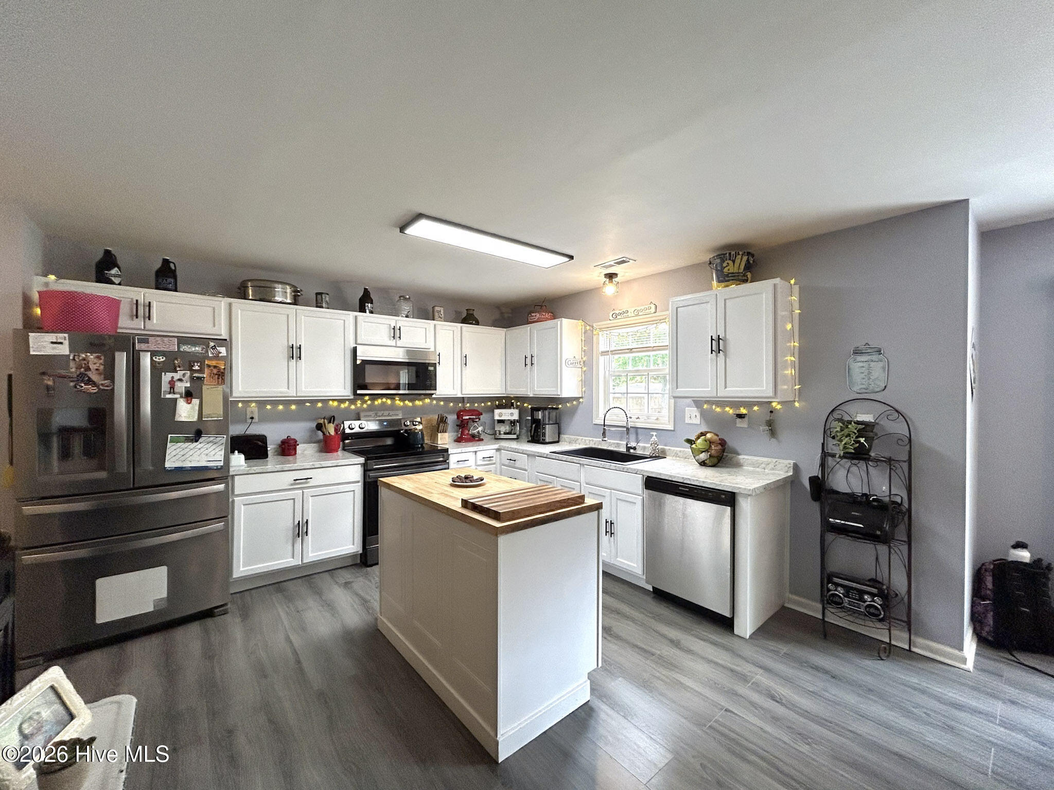 100570244 | Photo 18