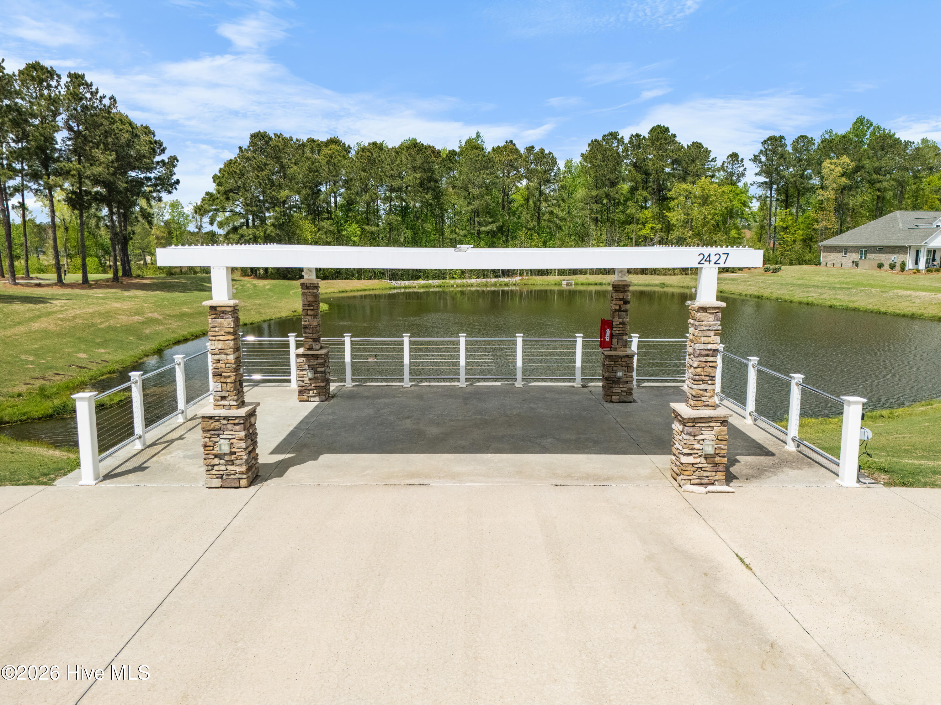 100565162 | Photo 93