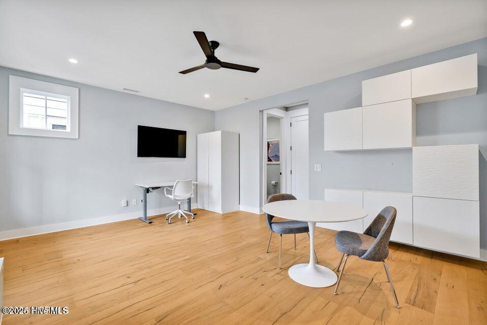 100546081 | Photo 21