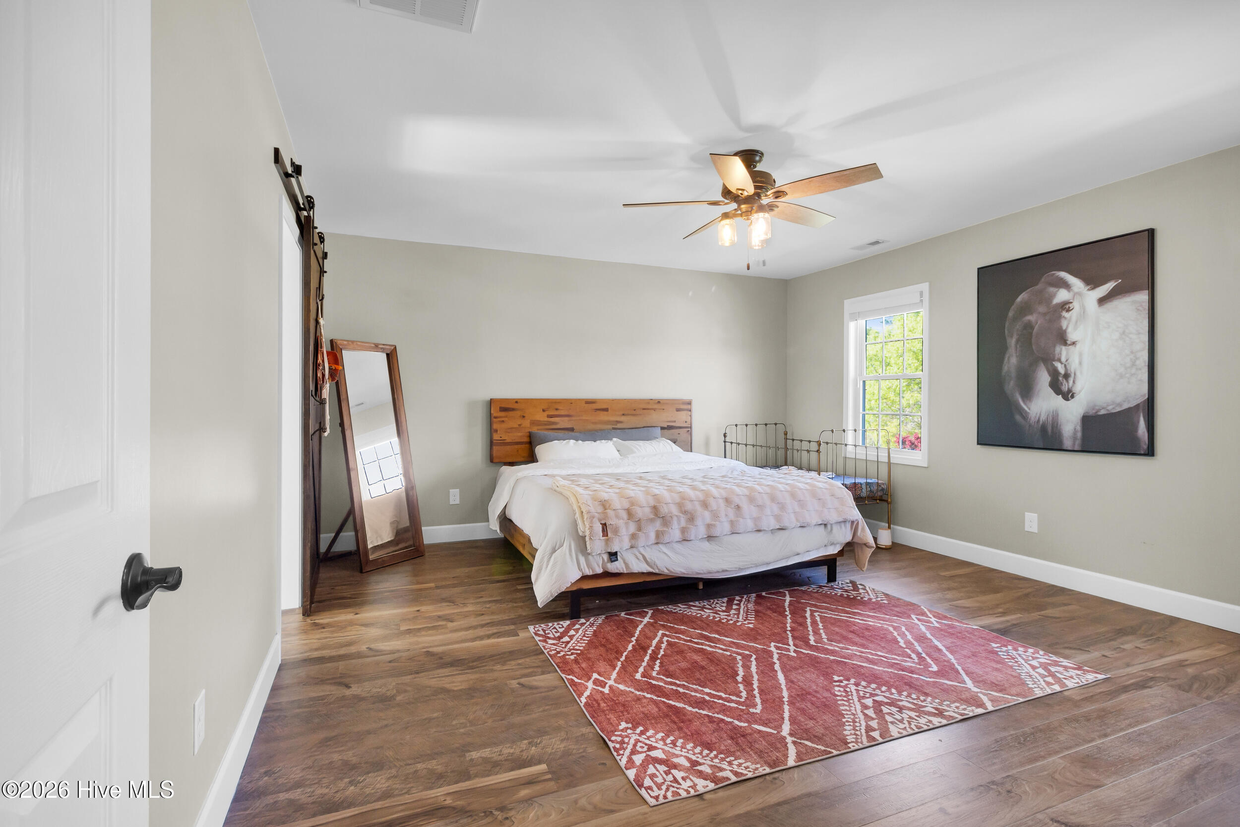 100566546 | Photo 17