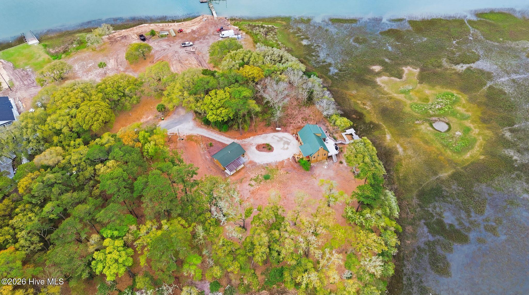 100565055 | Photo 79