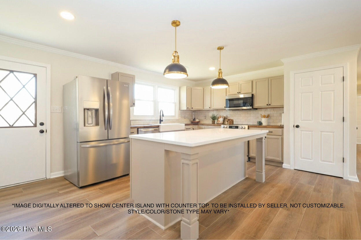 100556838 | Photo 12