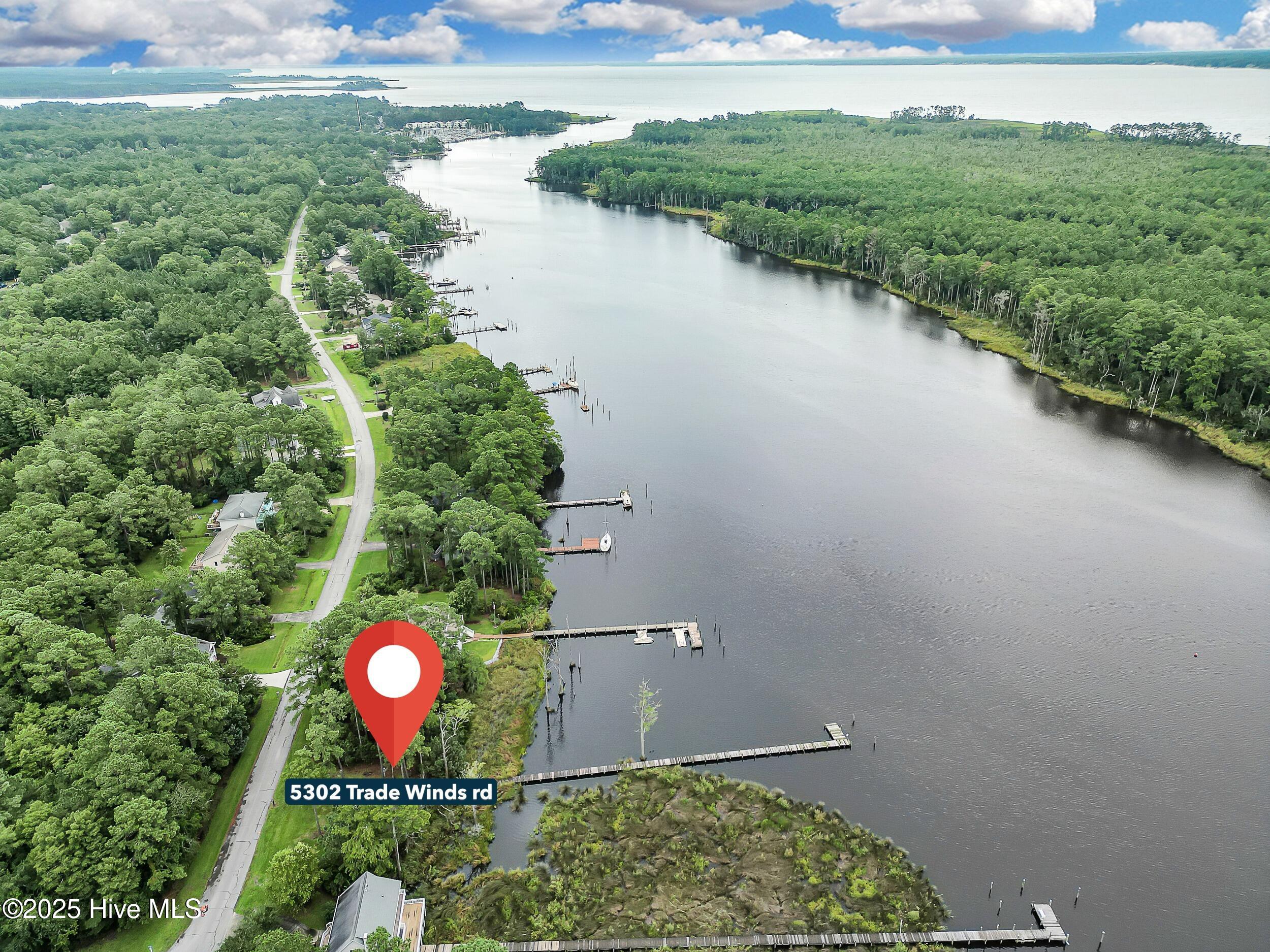 5302 Trade Winds 
