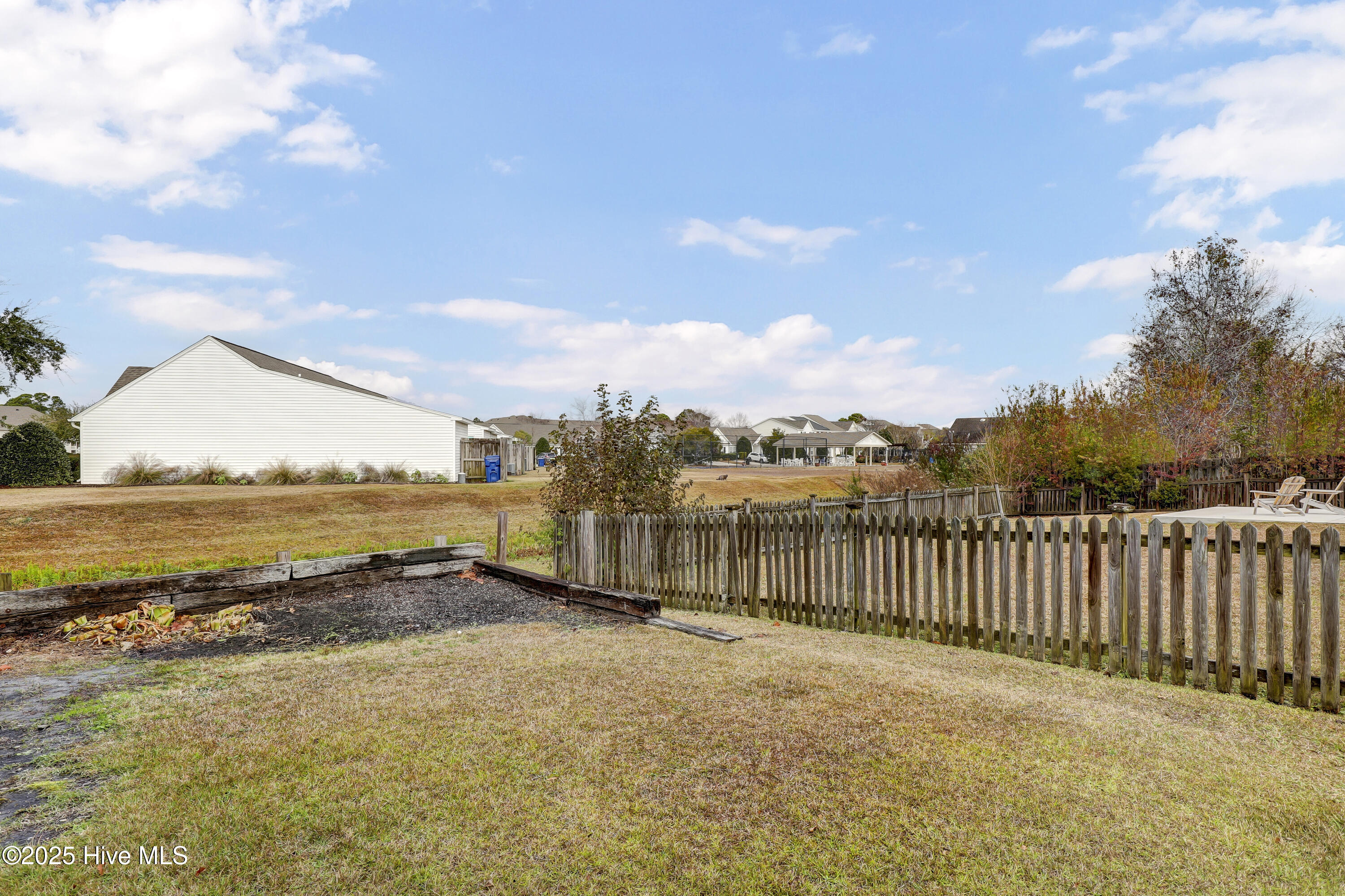 100544168 | Photo 27