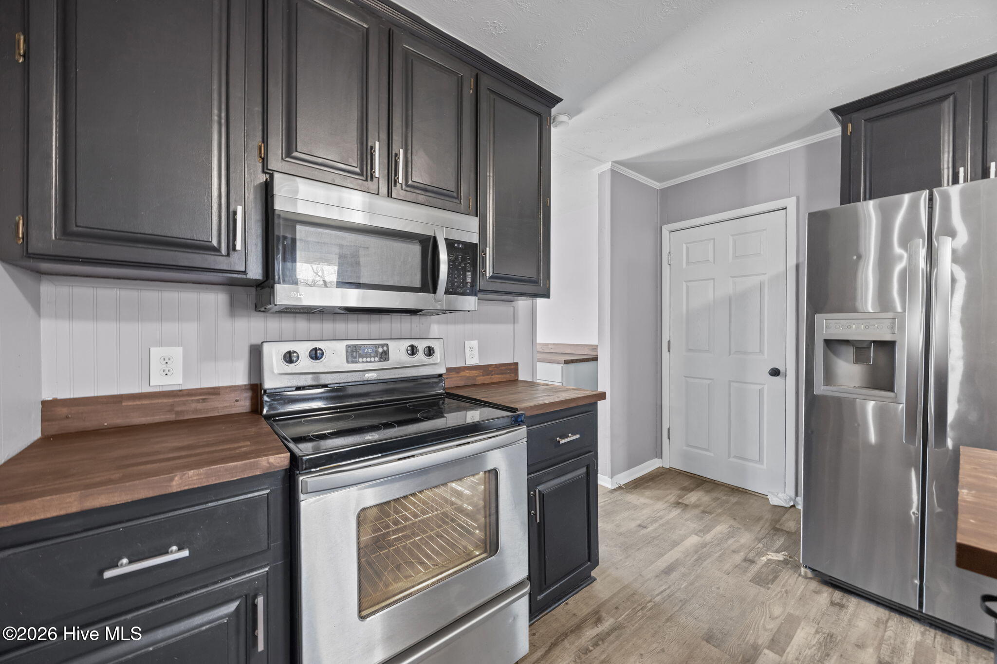 100553623 | Photo 19