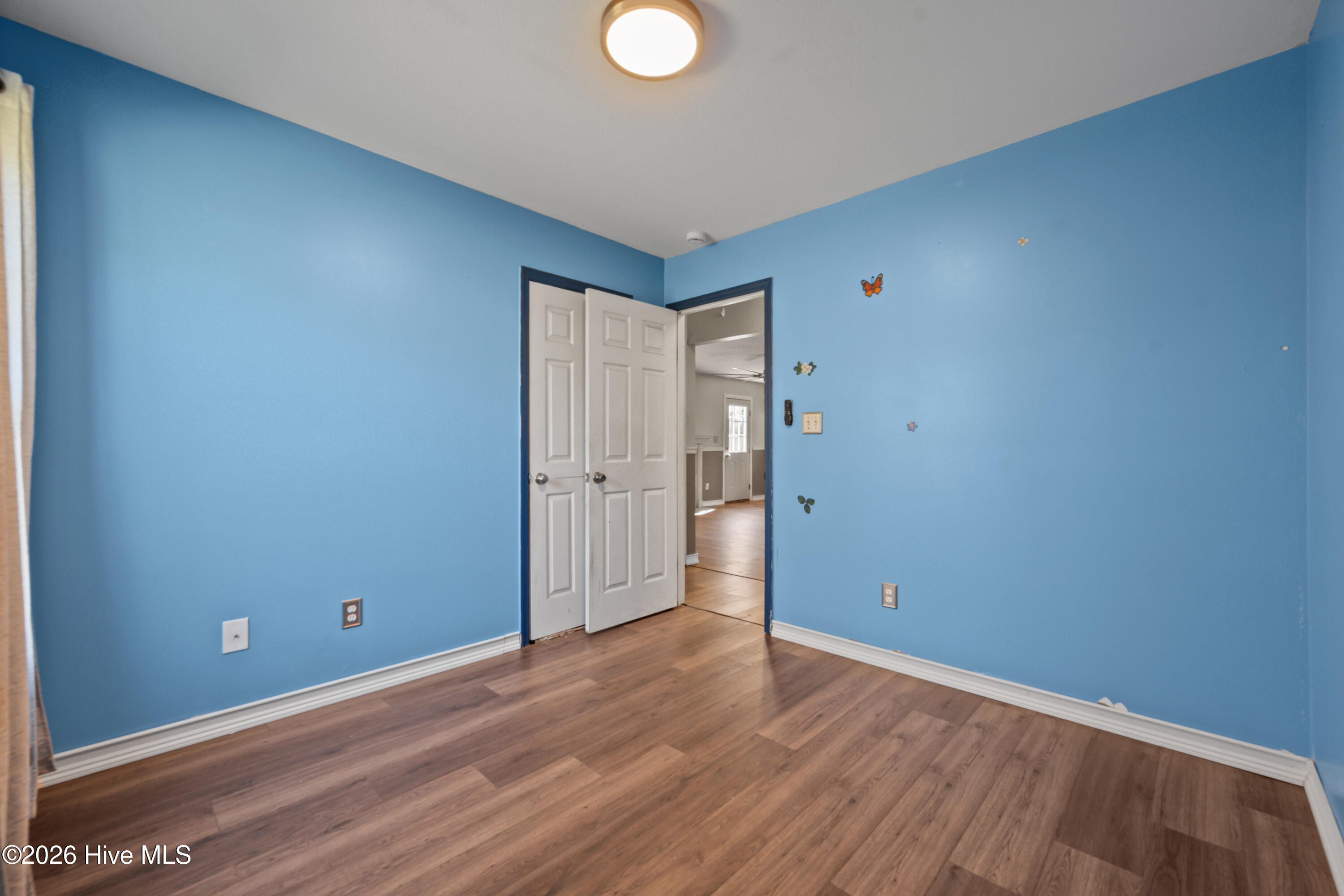 100564292 | Photo 20