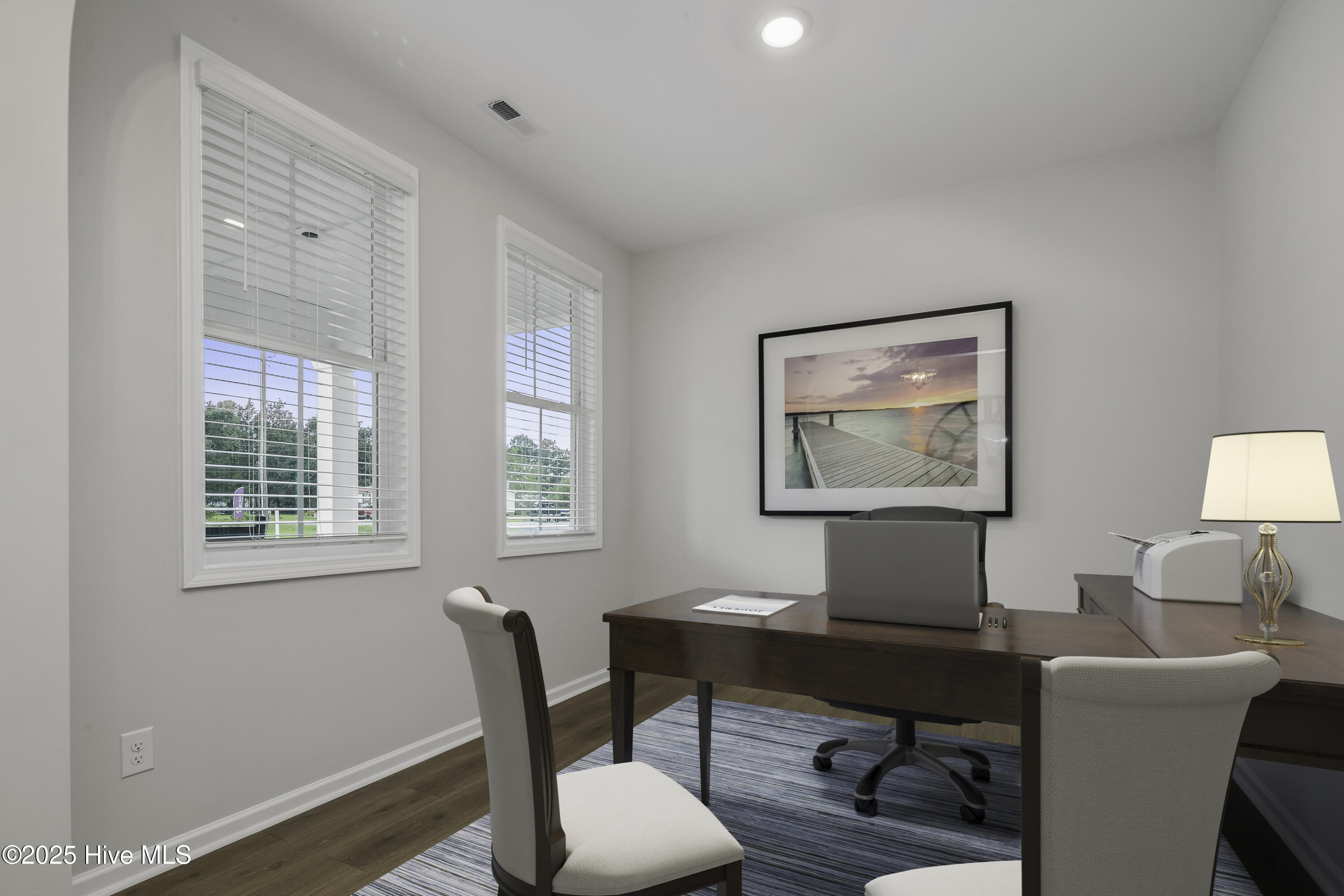 100522171 | Photo 20