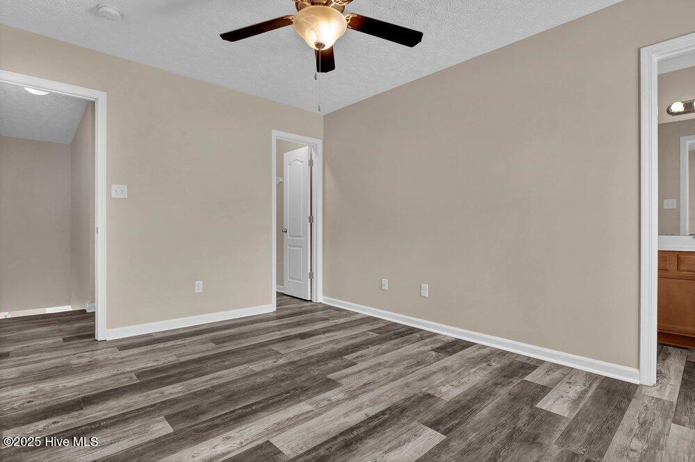 100546916 | Photo 15