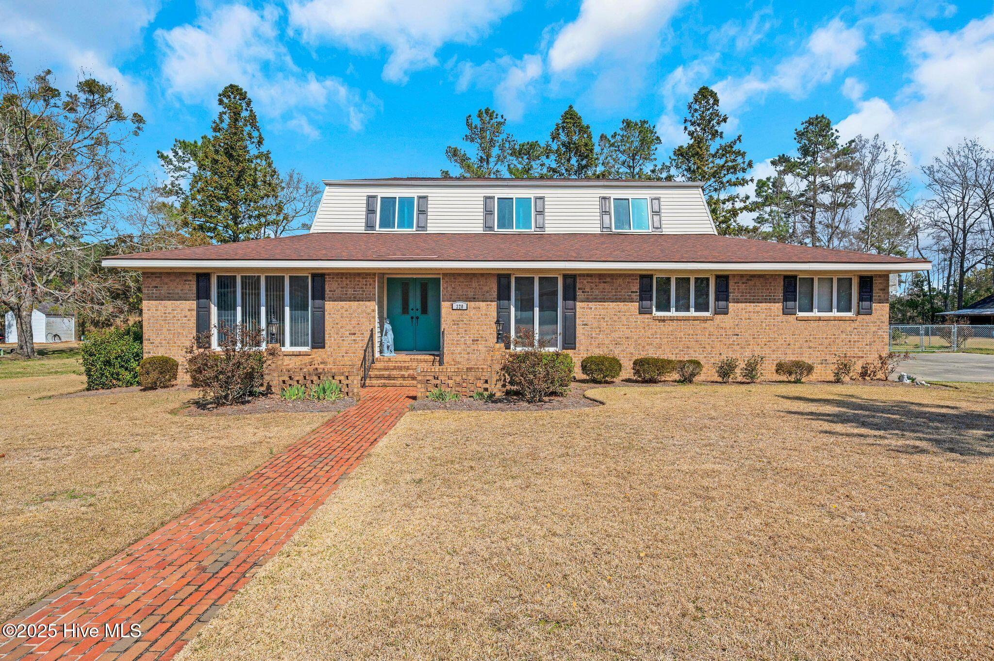 Homes for sale in Chadbourn, NC | 320 Pinecrest Dr, Chadbourn, NC 28431 | MLS# 100494393