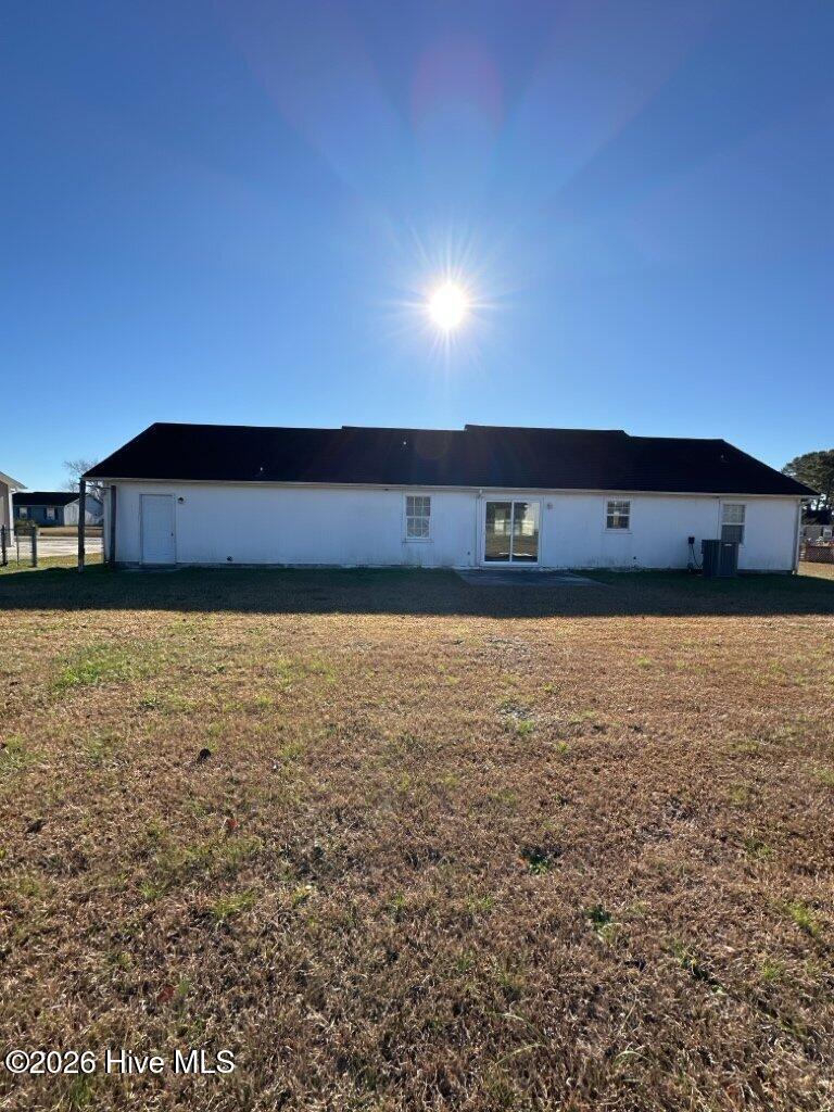 100557725 | Photo 17