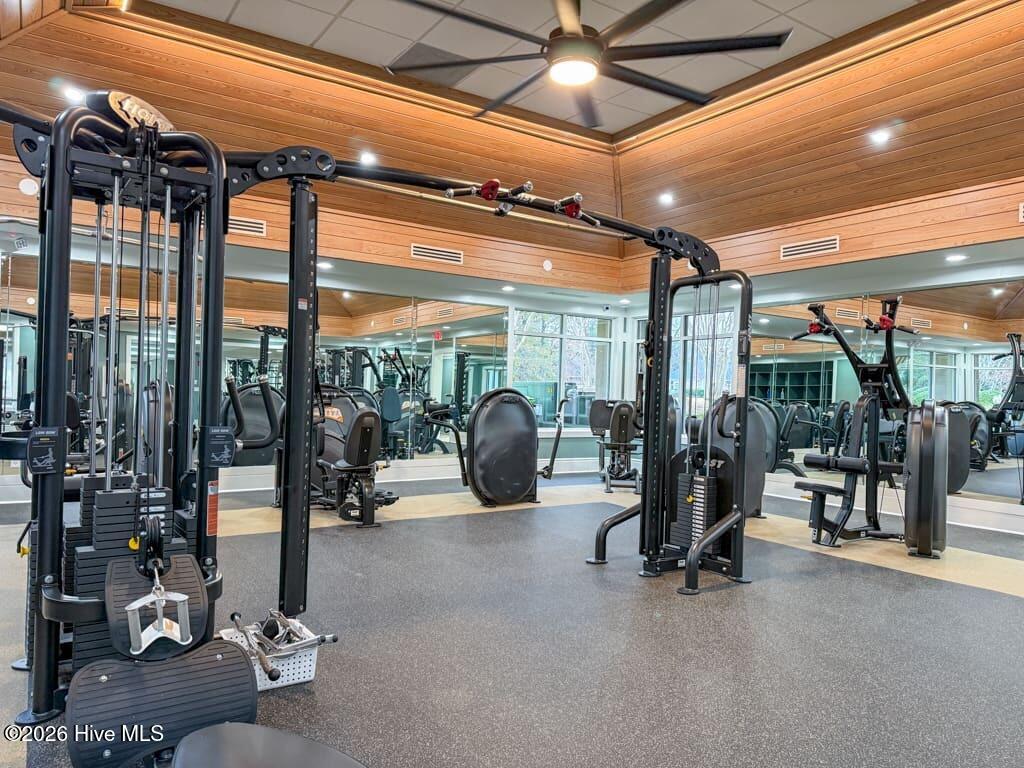 100568211 | Photo 29