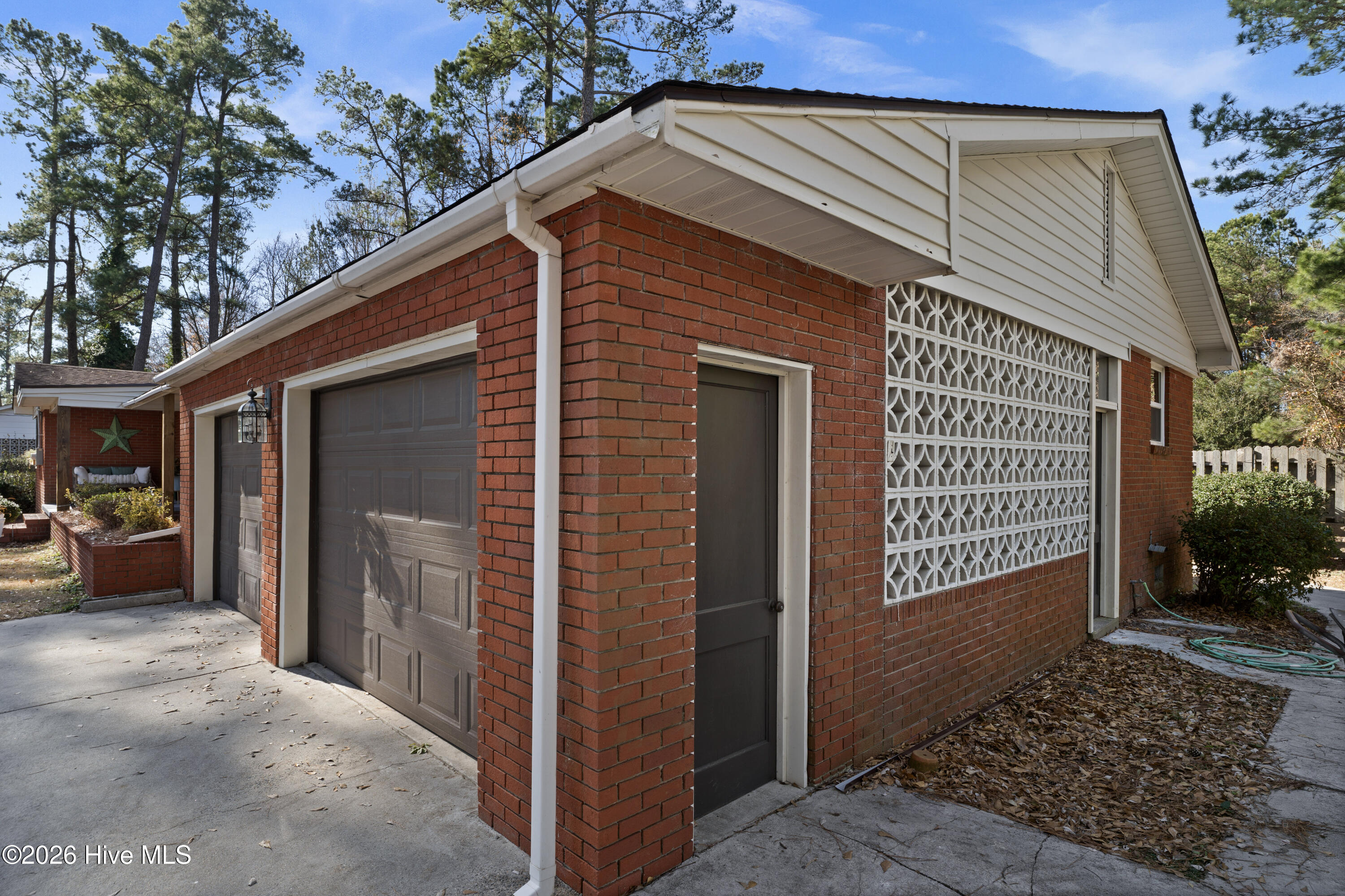 241 Oak Street, Wallace, NC 28466 – photo 6: 10-DSC02688