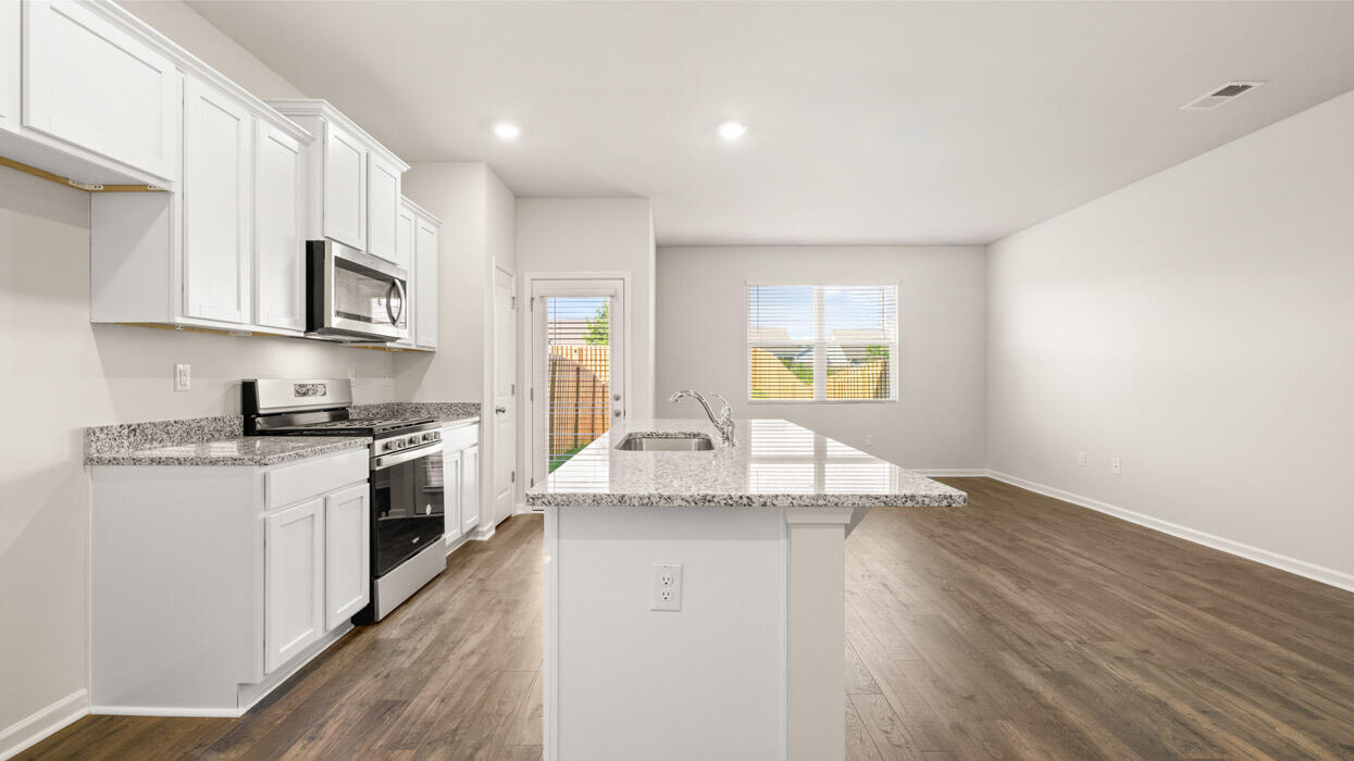 Maywood 741 Grovebury Ct lot 129 010