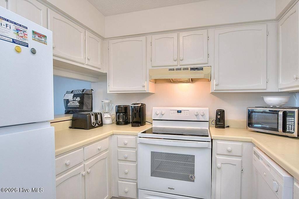 100558357 | Photo 14