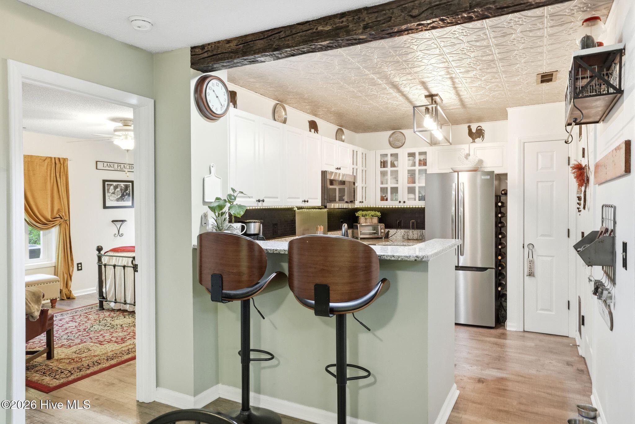 100566564 | Photo 14