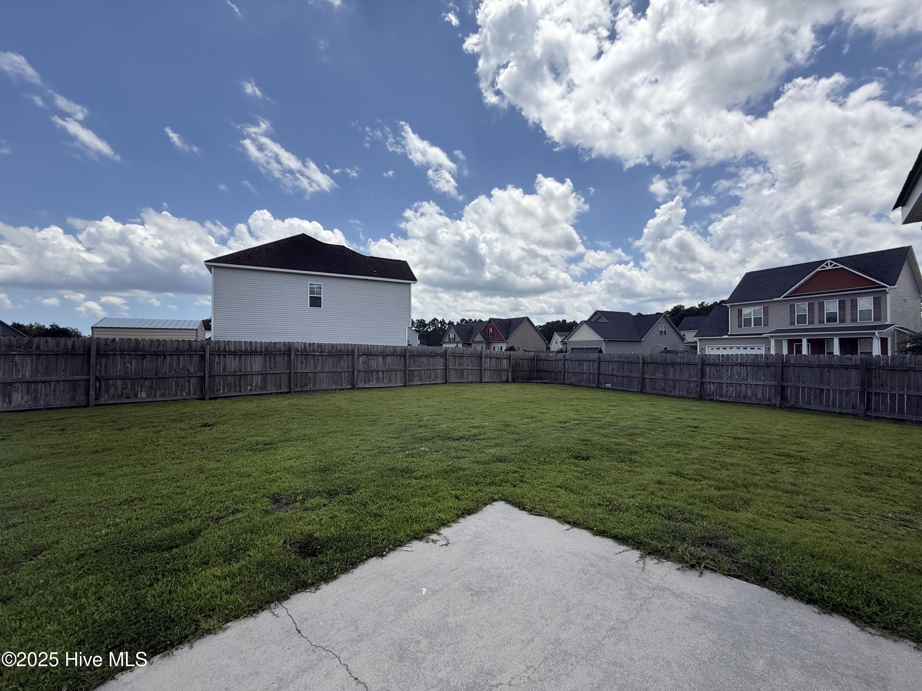 100566630 | Photo 31