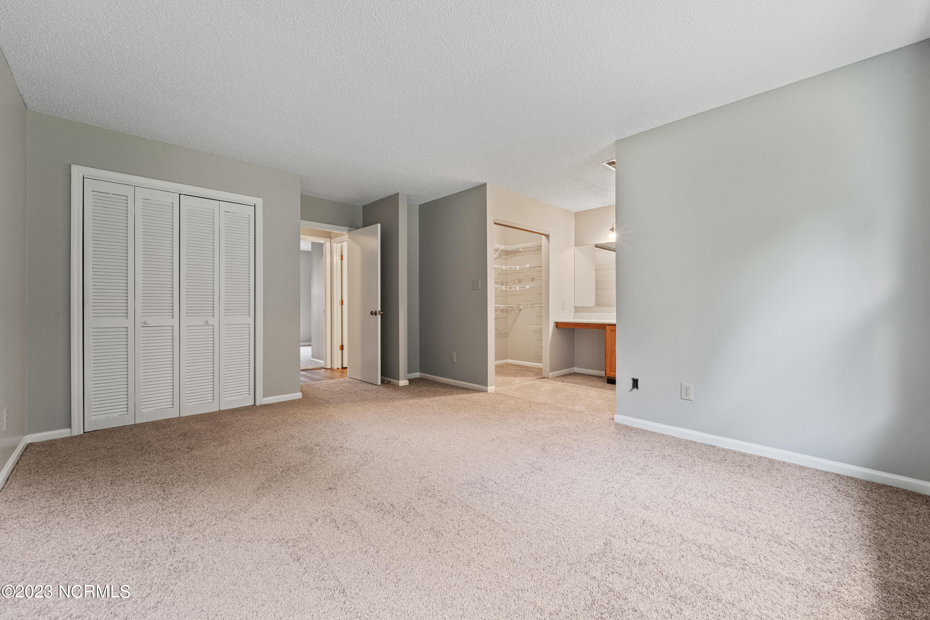 2666 Idlebrook Circle,Midway Park