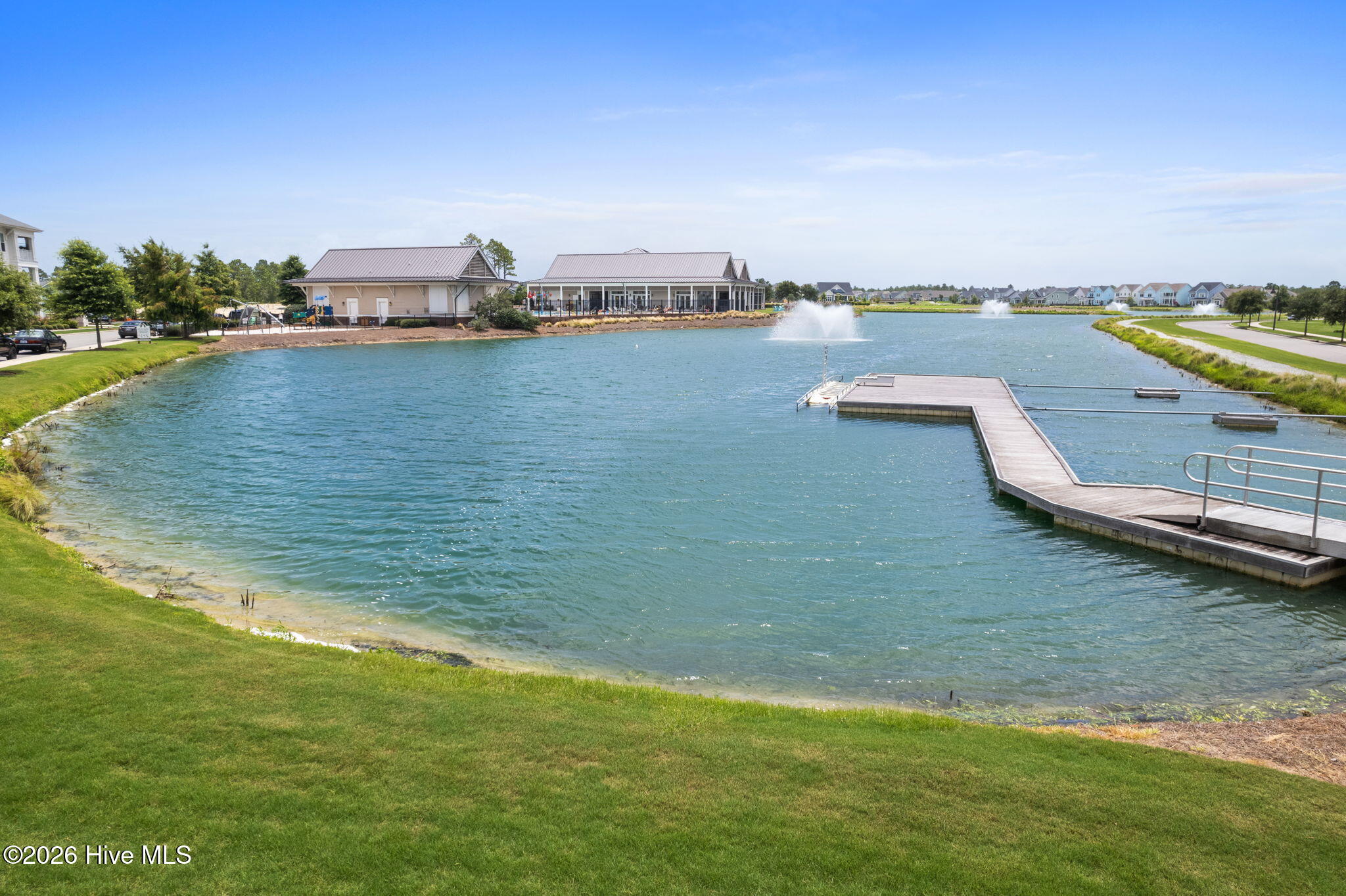 100569048 | Photo 77