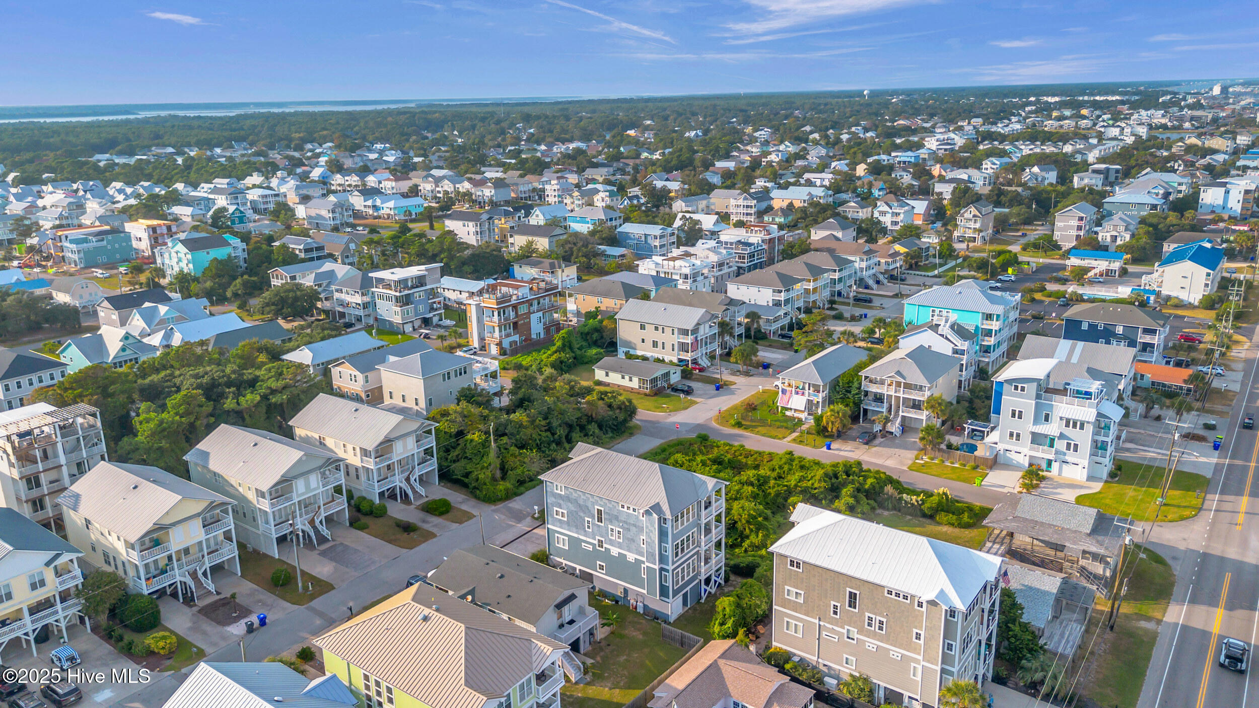 100530363 | Photo 53