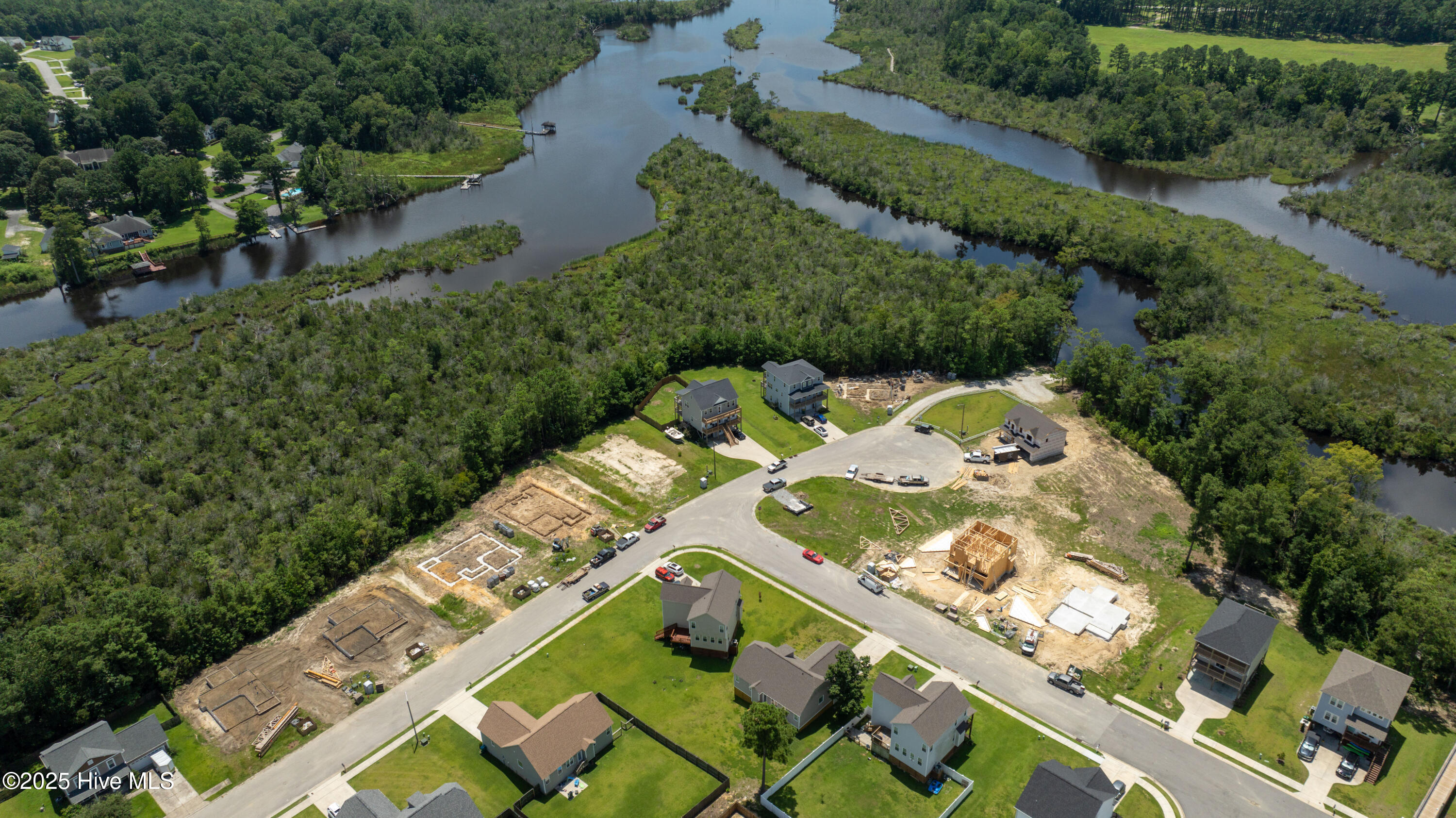 100526939 | Photo 35