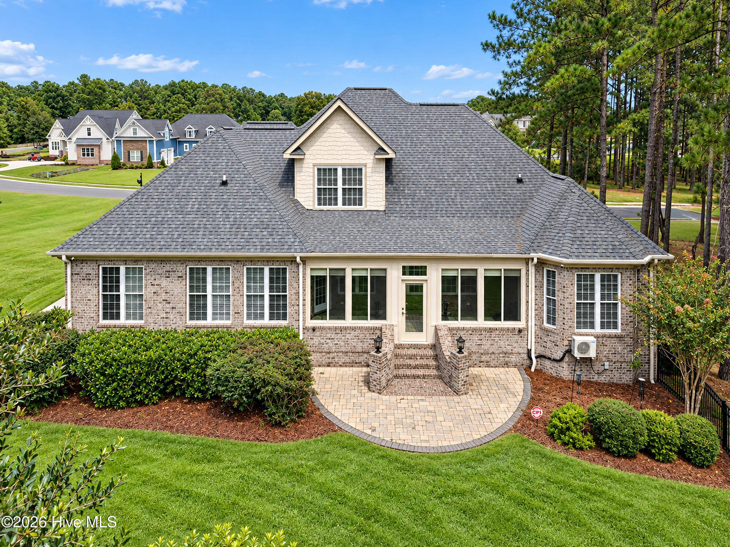 Photo 4 of Single family home for sale at 433 Crow Creek Dr Nw, Calabash, NC 28467 | MLS# 100537525 | Listing updated on 2026-10-09