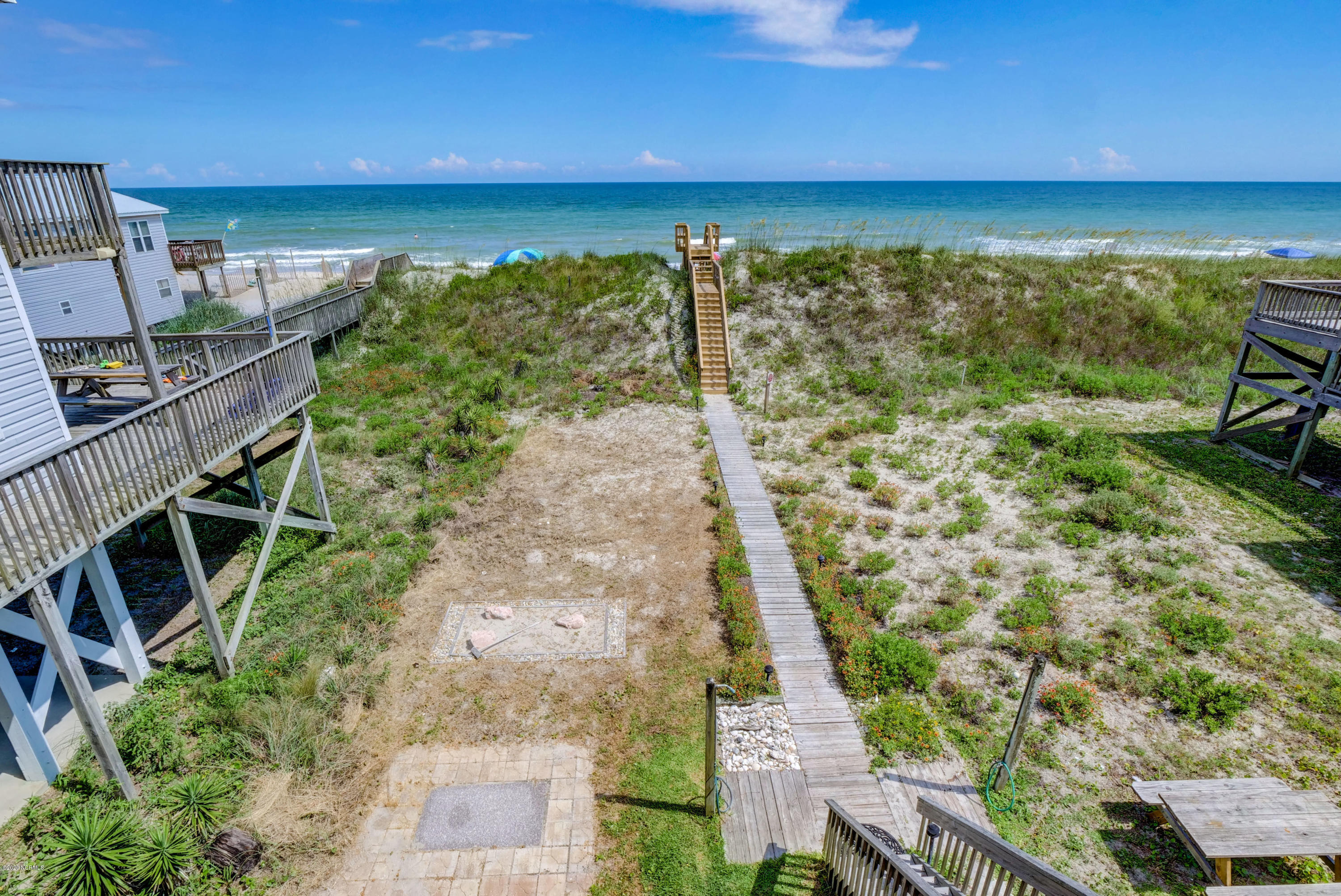 100520980 | Photo 27