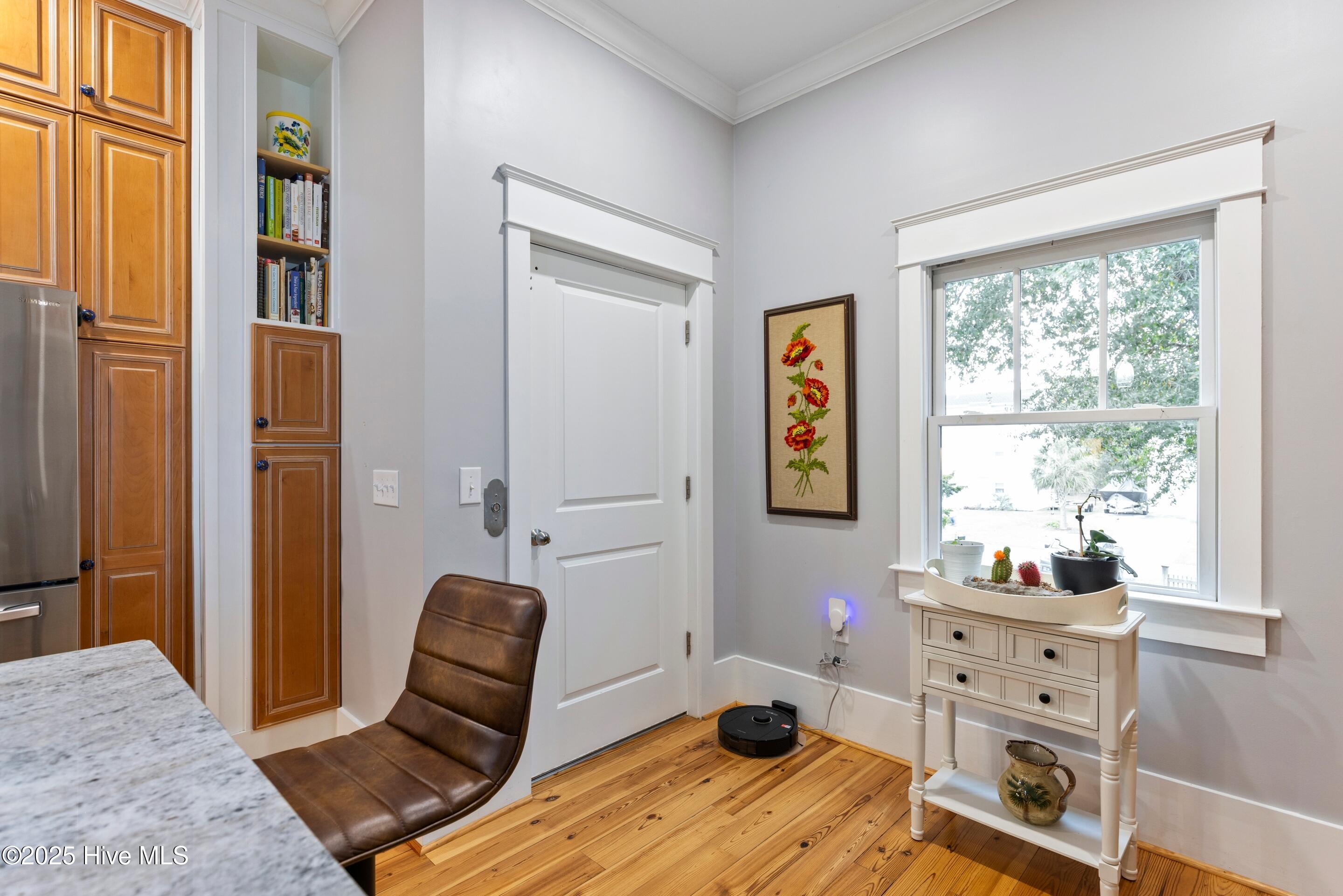 100544140 | Photo 30