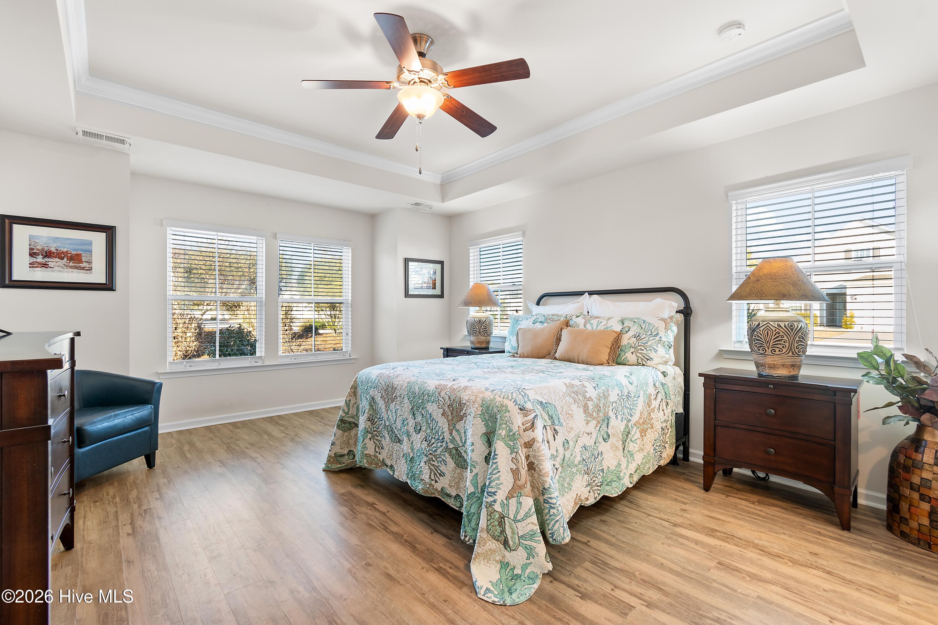 100556472 | Photo 19