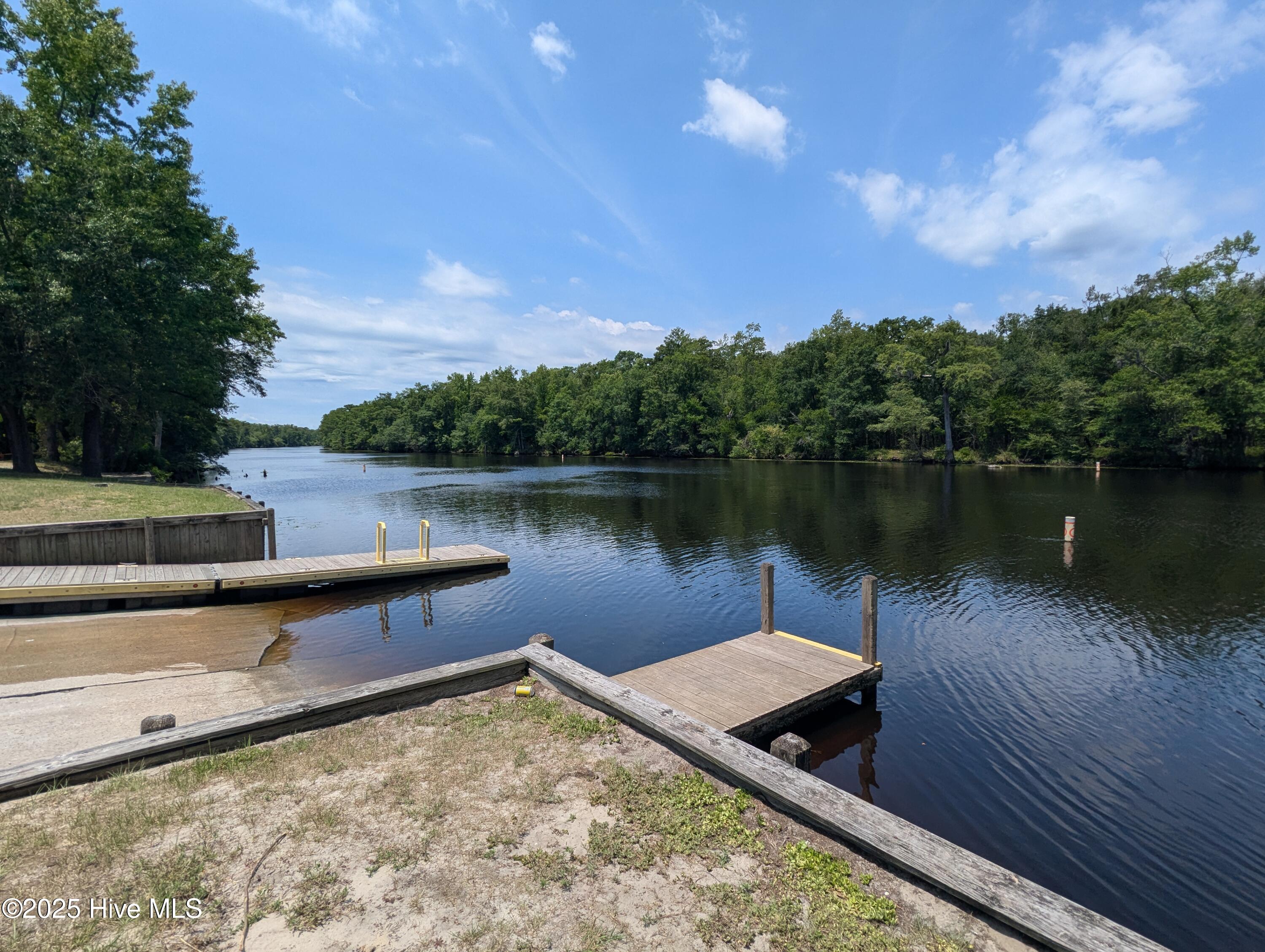 100540799 | Photo 57