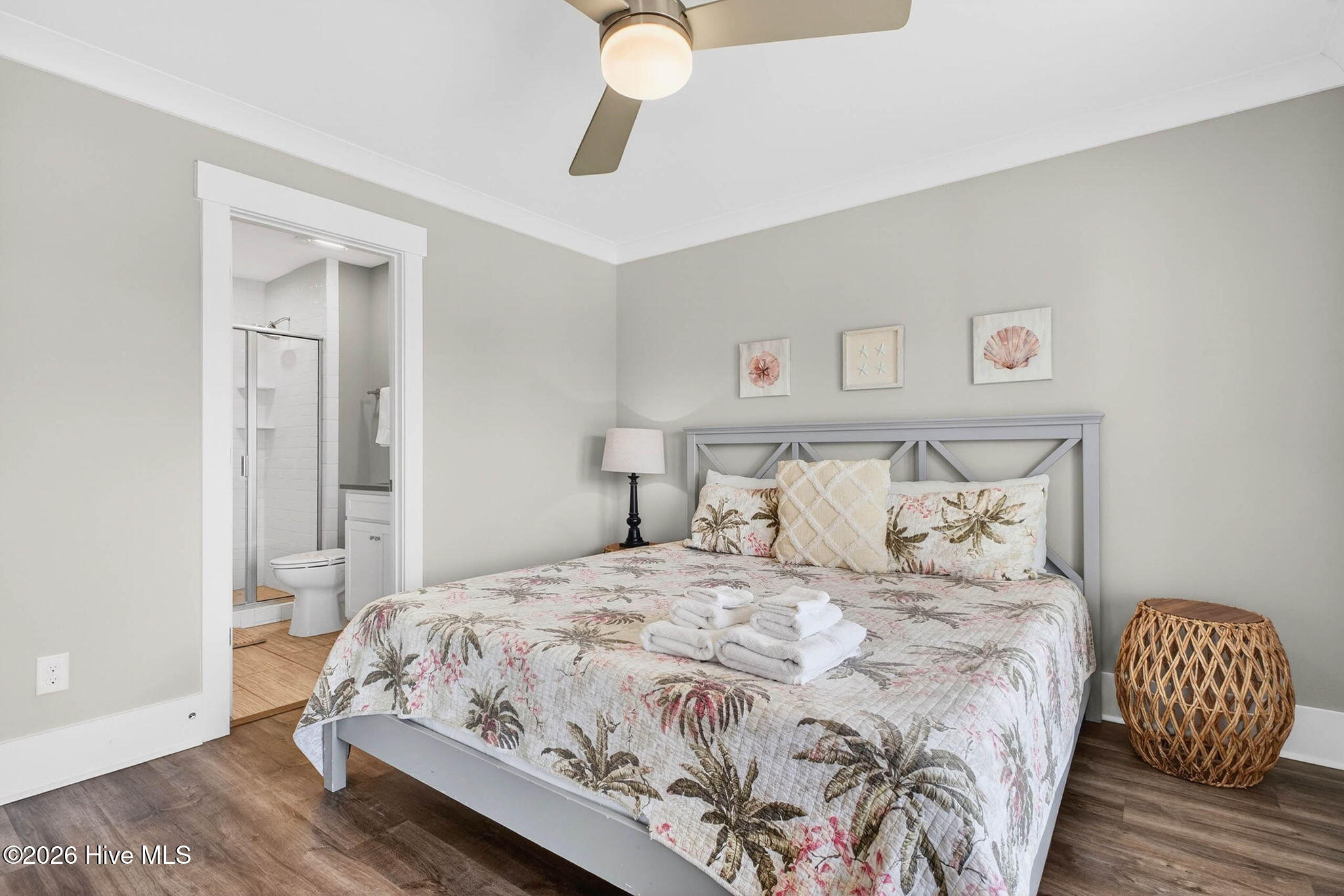 100565518 | Photo 31