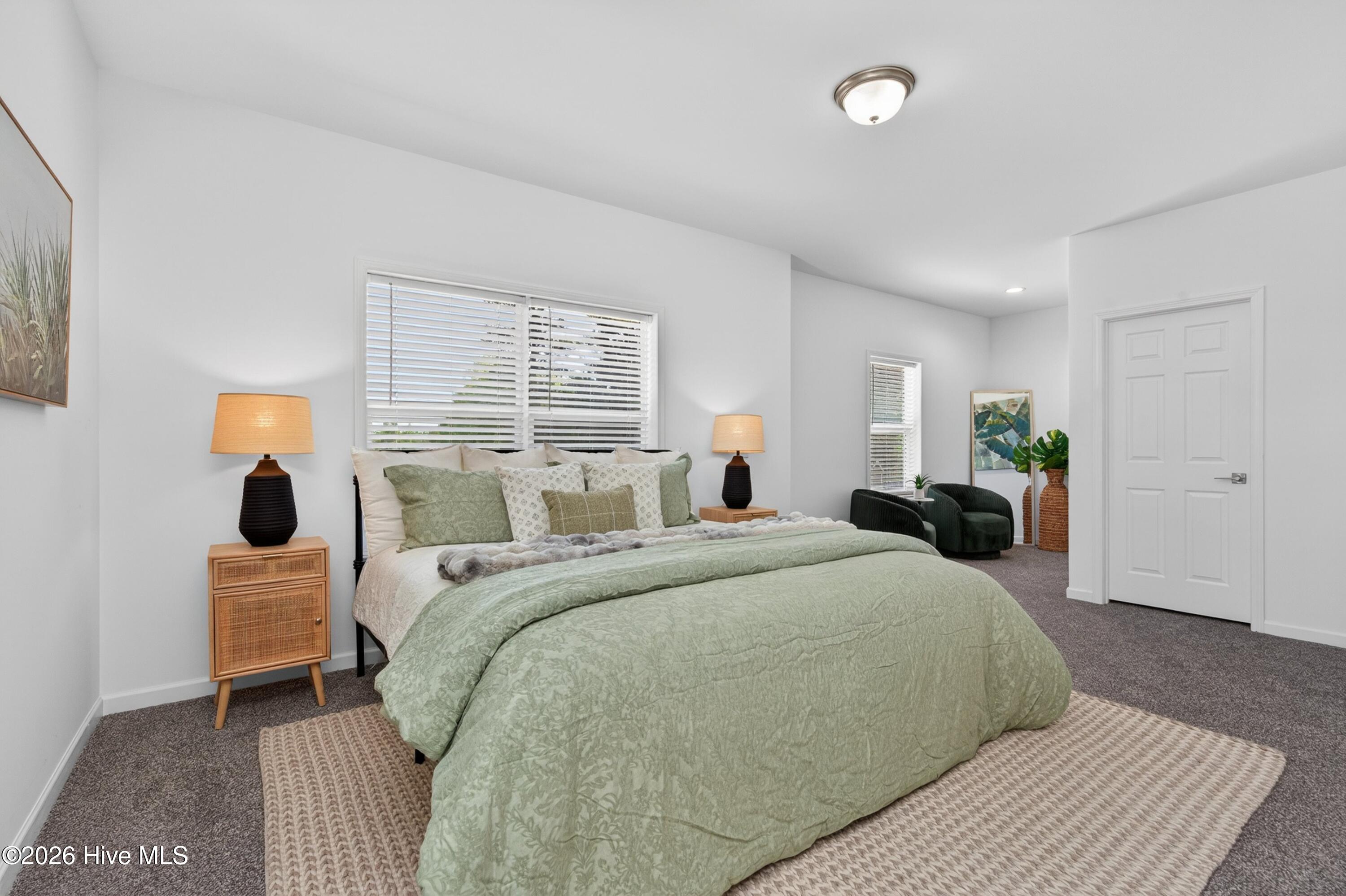 100567047 | Photo 20