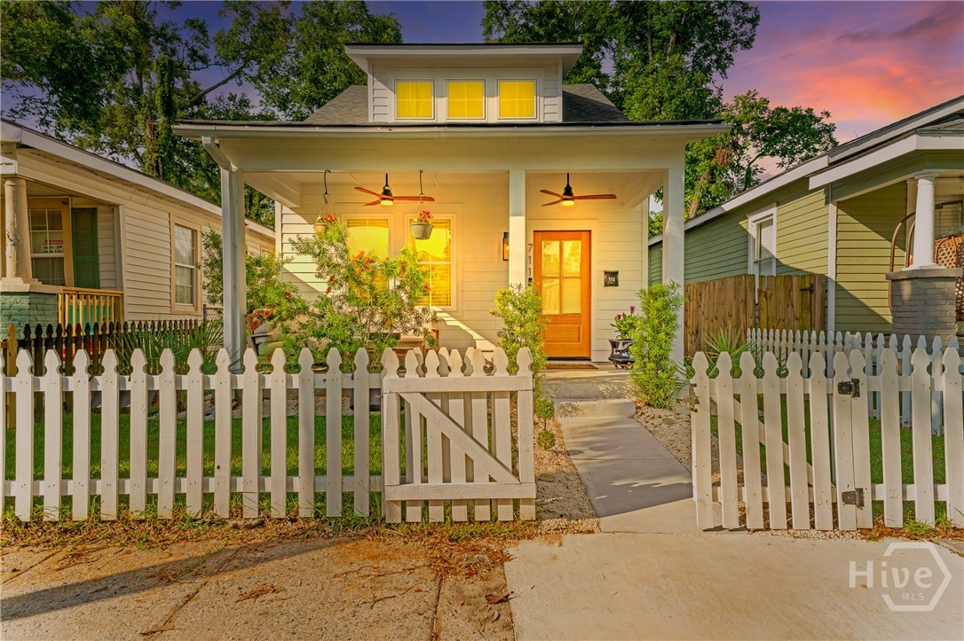 711 E 32ND Street, Savannah, GA 31401 Listing Photo  1
