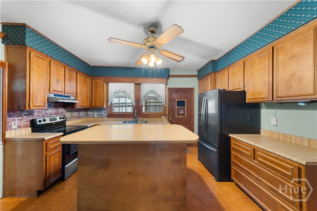 3rd image of 503 N Main St, Statesboro, GA 30458 | MLS# SA355579