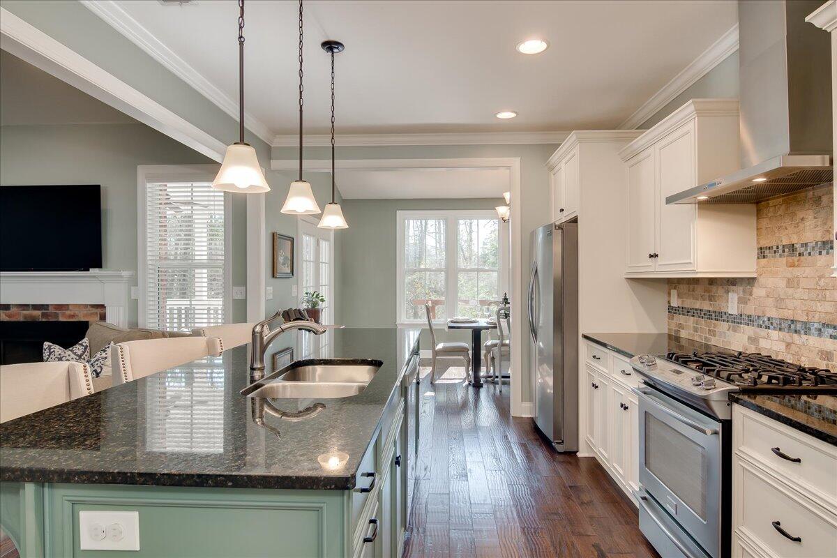 245 Oakbrook Drive