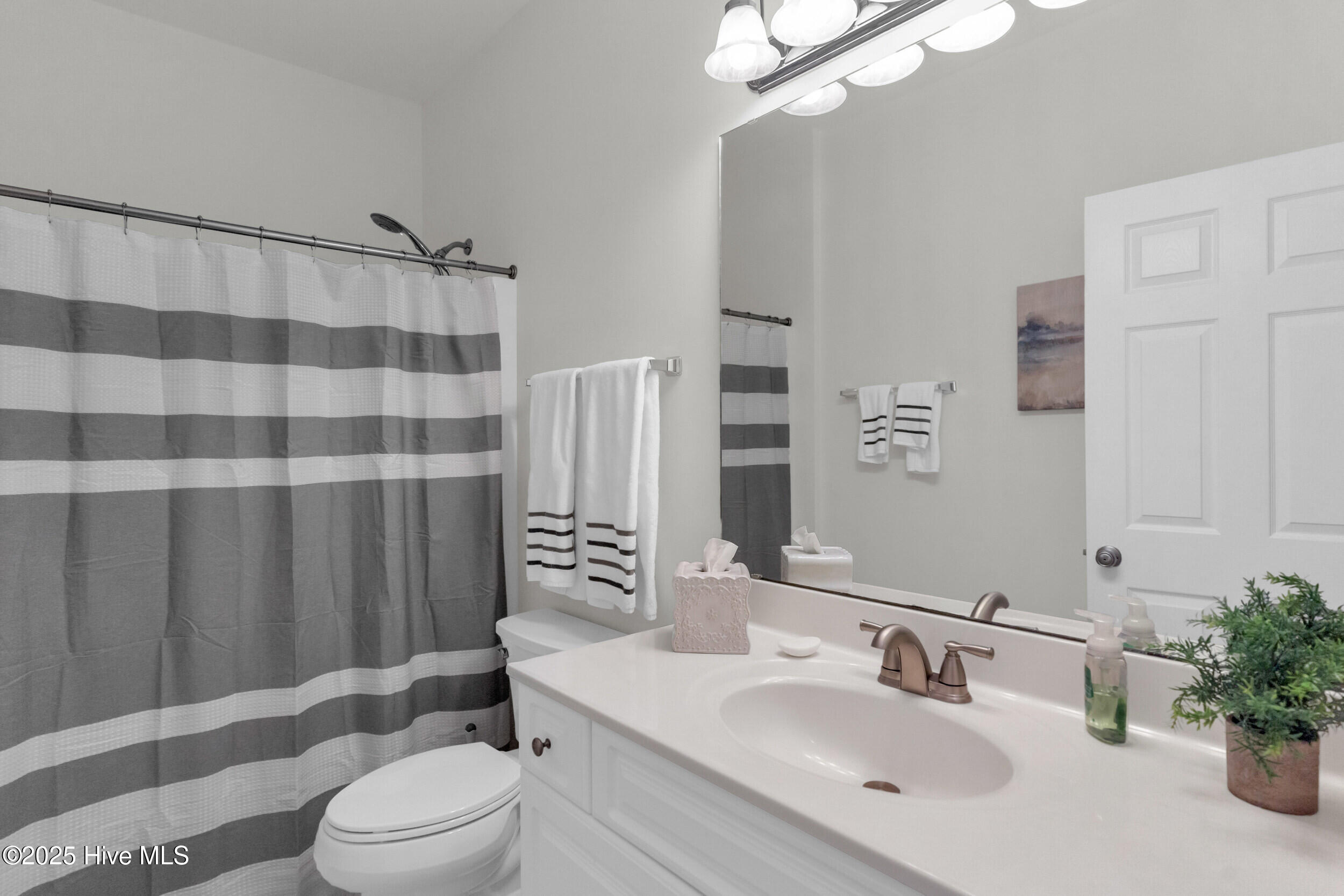 106 Kellerton Court, Winnabow, NC 28479 – photo 13: 106 Kellerton Ct-00021