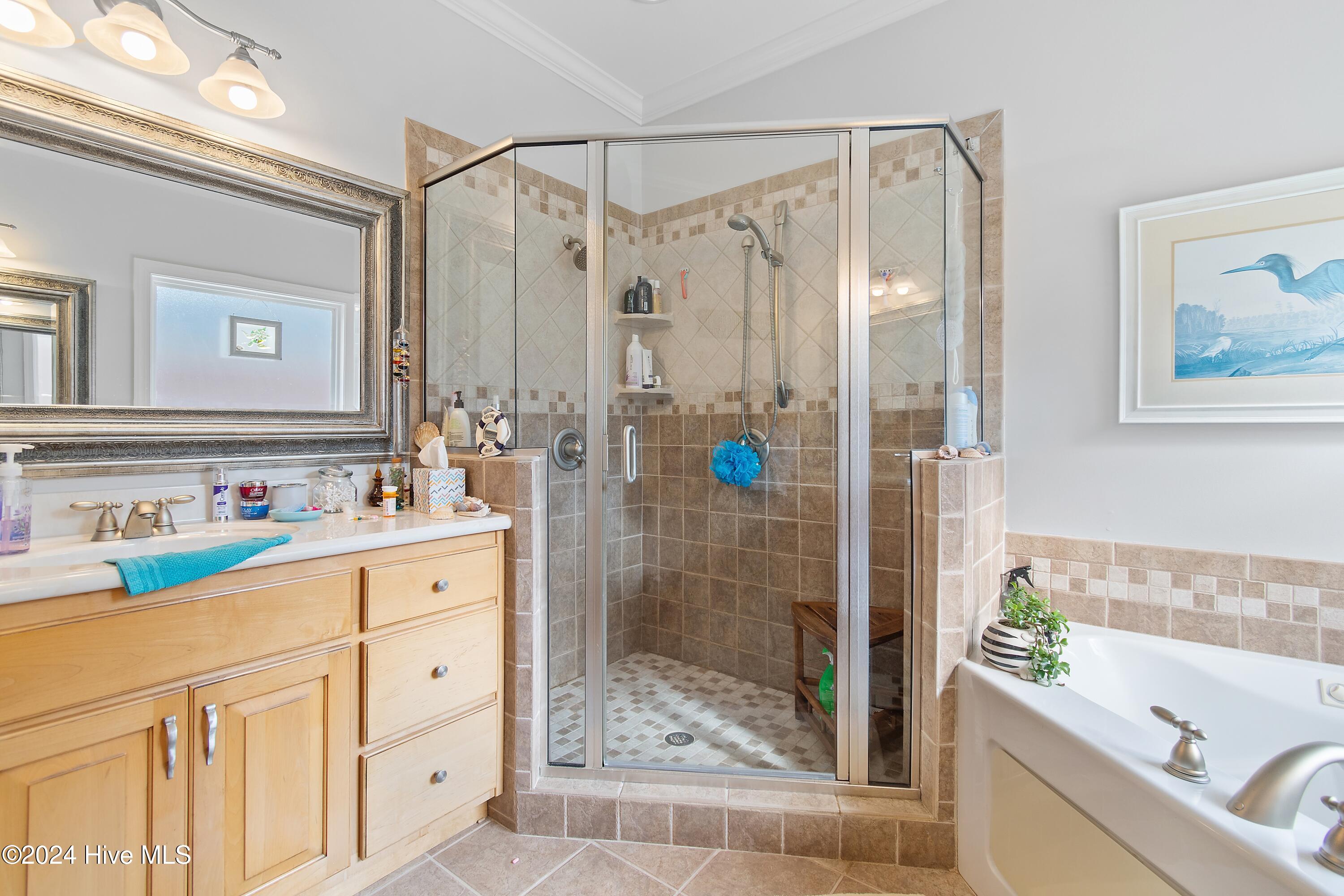 100554378 | Photo 29