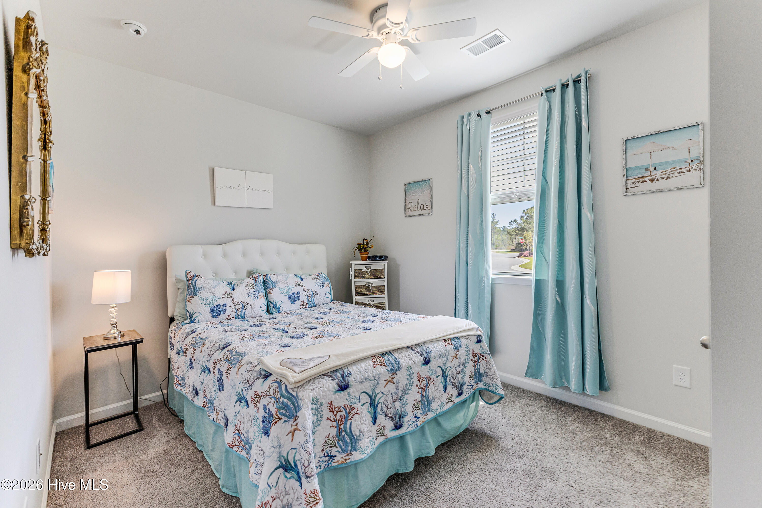 100566455 | Photo 22