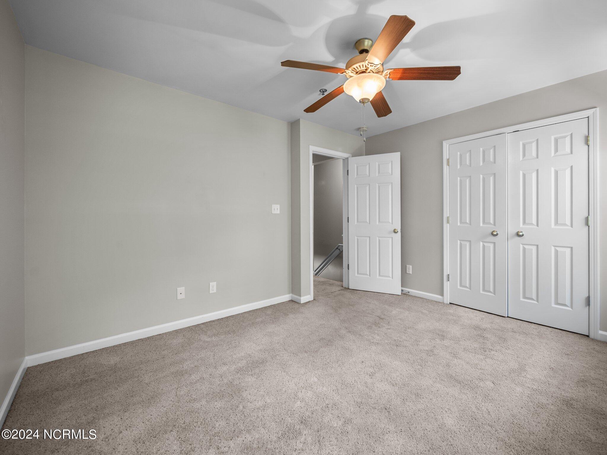 100565398 | Photo 10