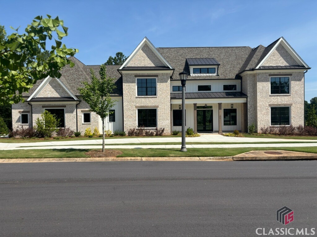 Property at 2819 Kestrel Drive