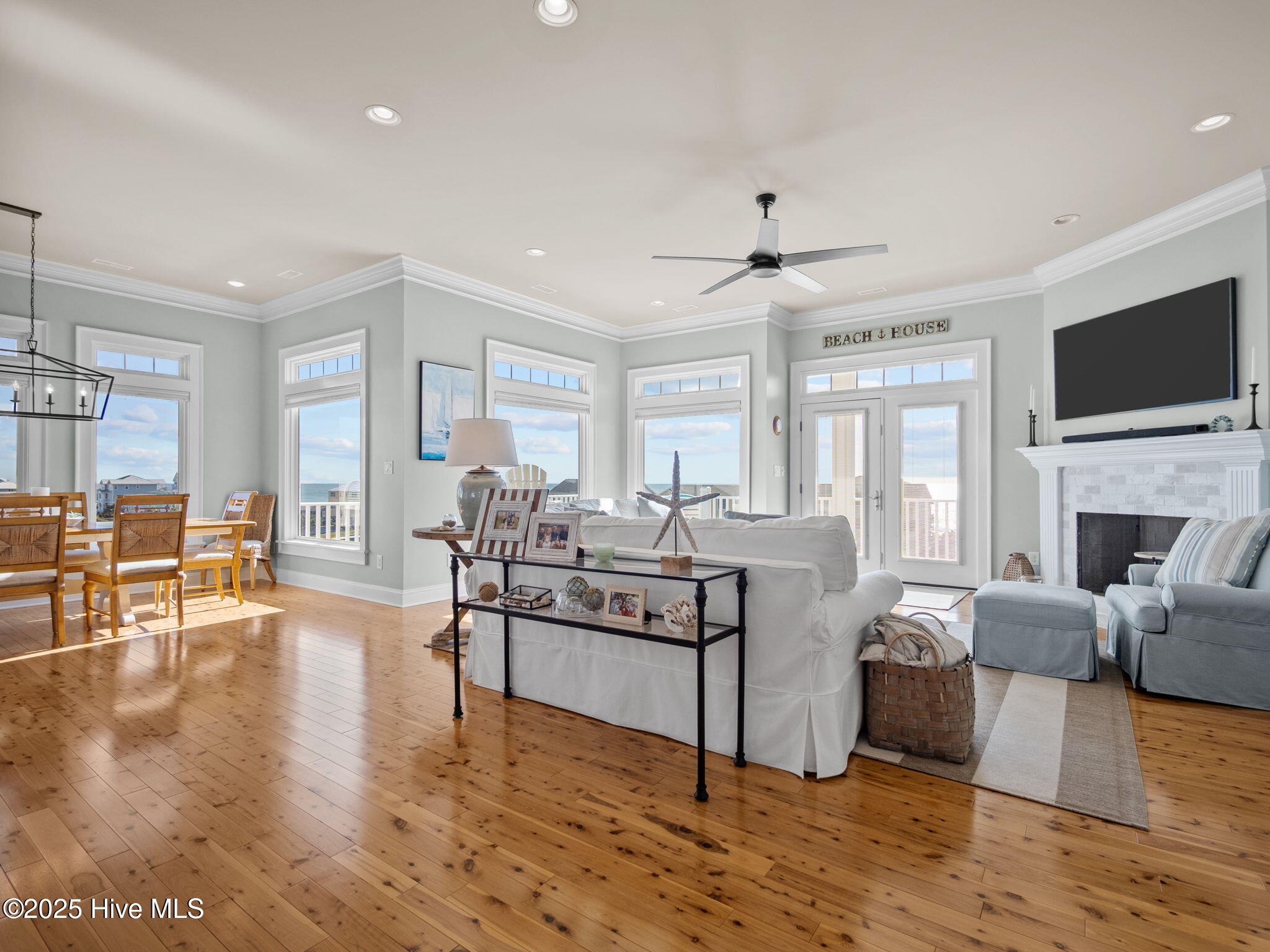 6414 Ocean Drive, Emerald Isle, NC, 28594