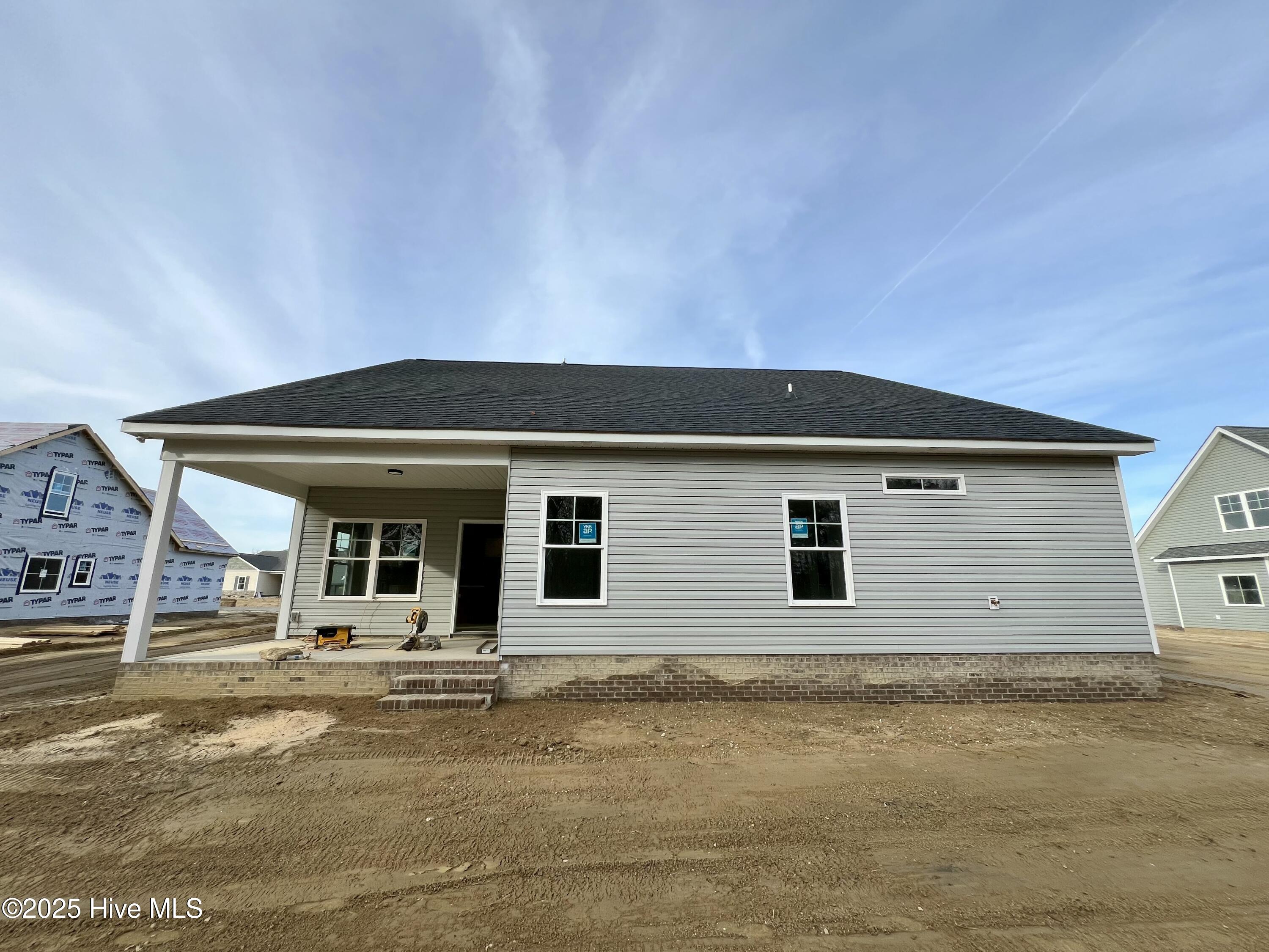 Homes for sale in Pikeville, NC | 402 Creeks Edge Dr, Pikeville, NC 27863 | MLS# 100535554