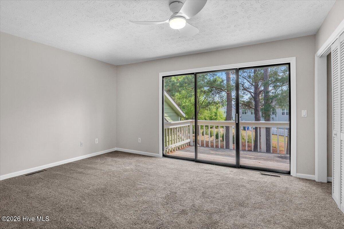 100568234 | Photo 16