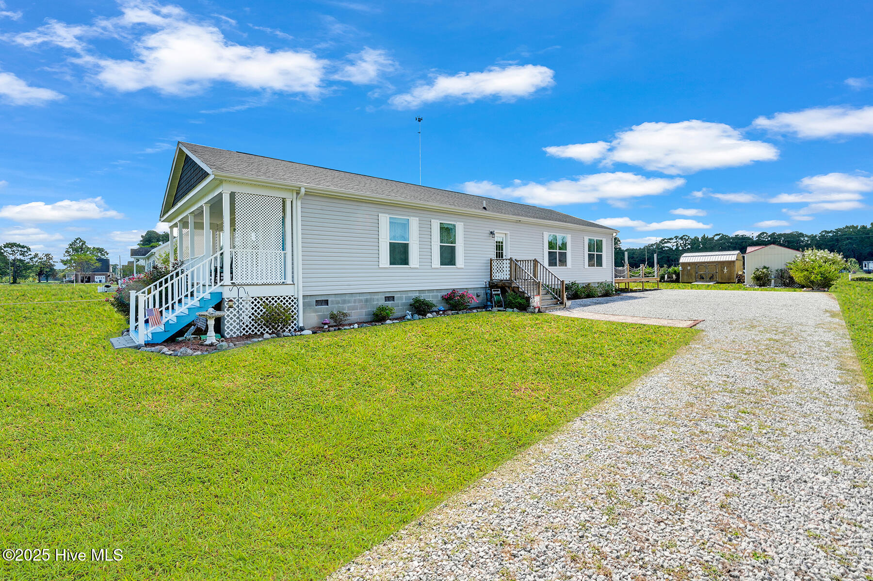 1055 Horse Pen Swamp Rd-5