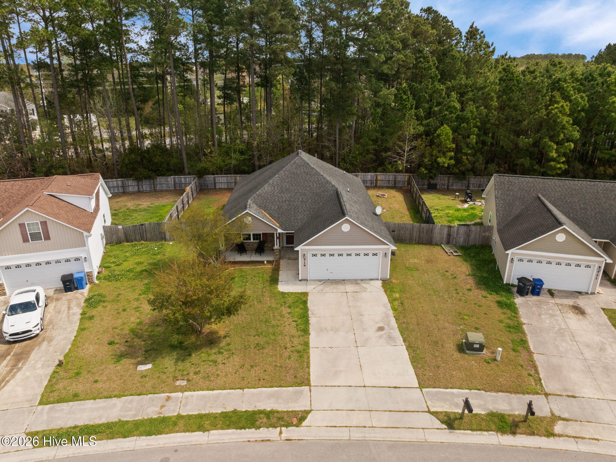 100565061 | Photo 46