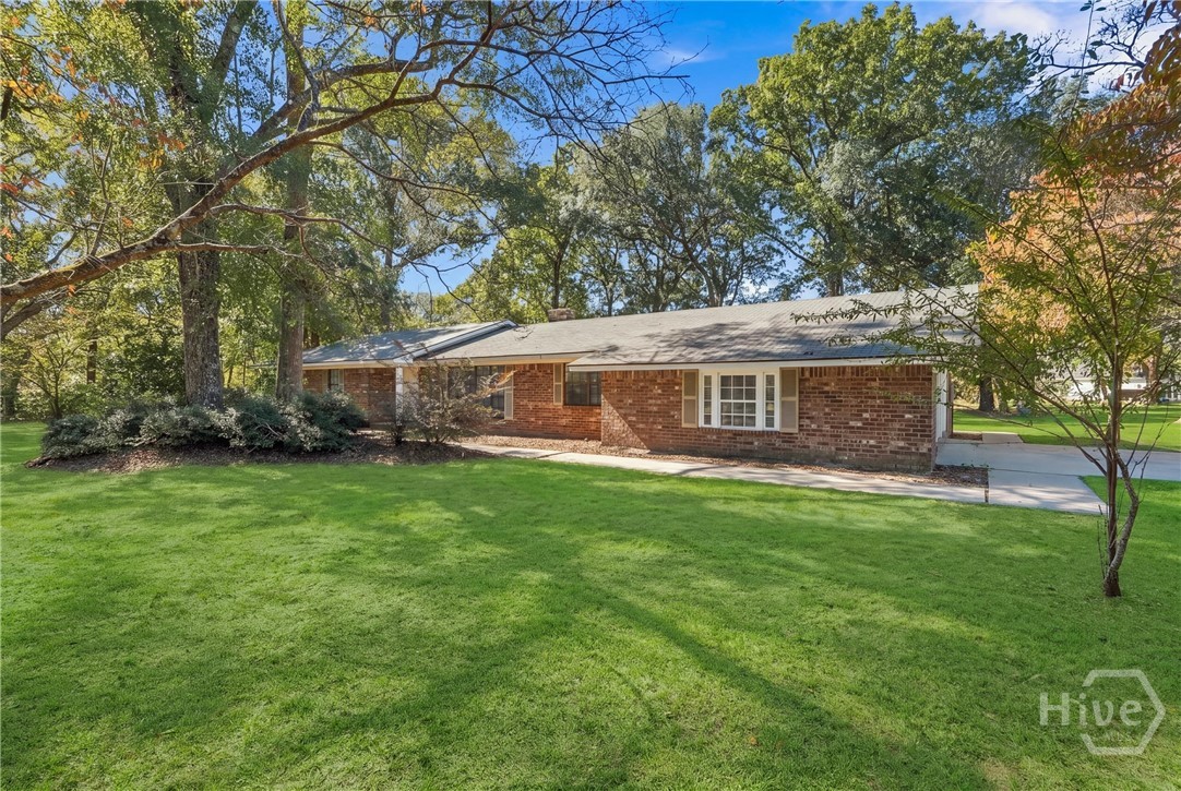 Photo 3 of Single family home for sale at 30 Buck Cir, Hinesville, GA 31313 | MLS# SA367296 | Listing updated on 2026-10-29
