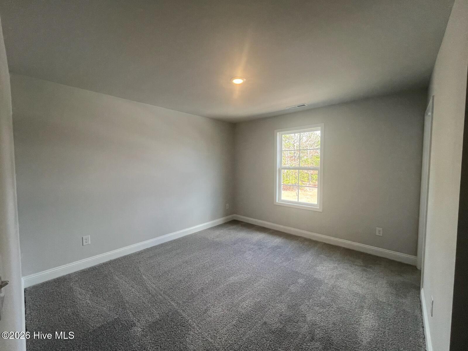 100558864 | Photo 31